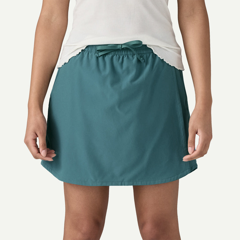 Jupe-shirt en polyester recyclé | bleu "w's fleetwith skort - wetland blue"