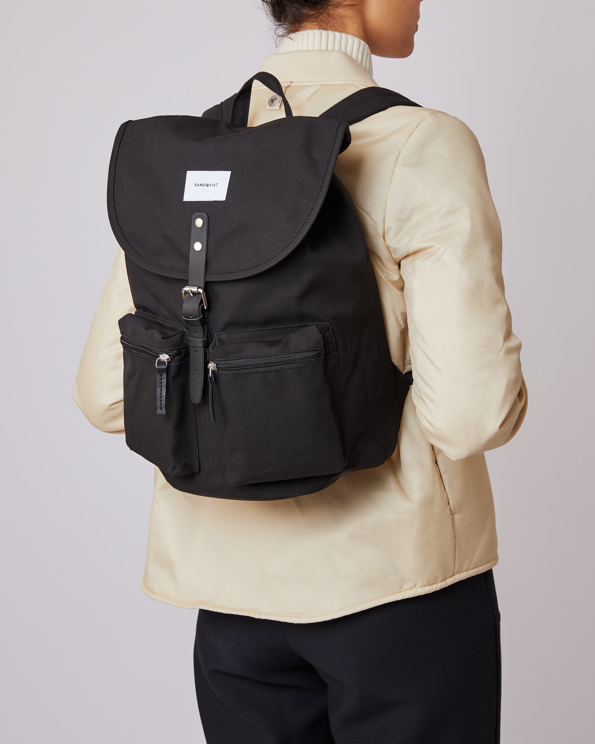 Sac à dos en coton bio et matière recyclée | noir "Roald black"