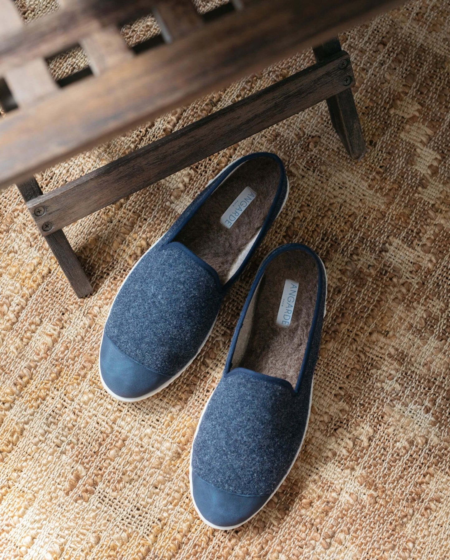Chaussons en laine recyclée | Marine "aw navy"
