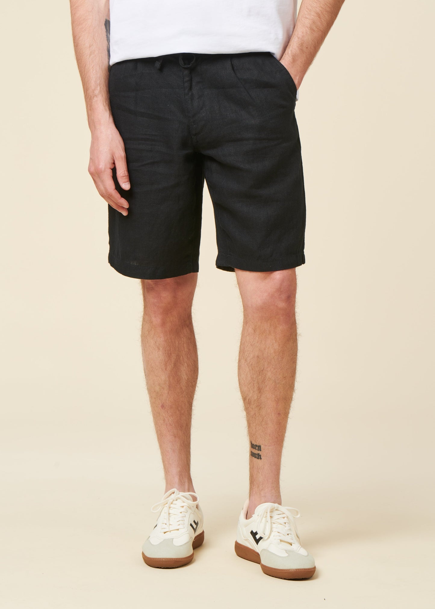 Short en lin bio | Black "fig loose linen shorts black jet"