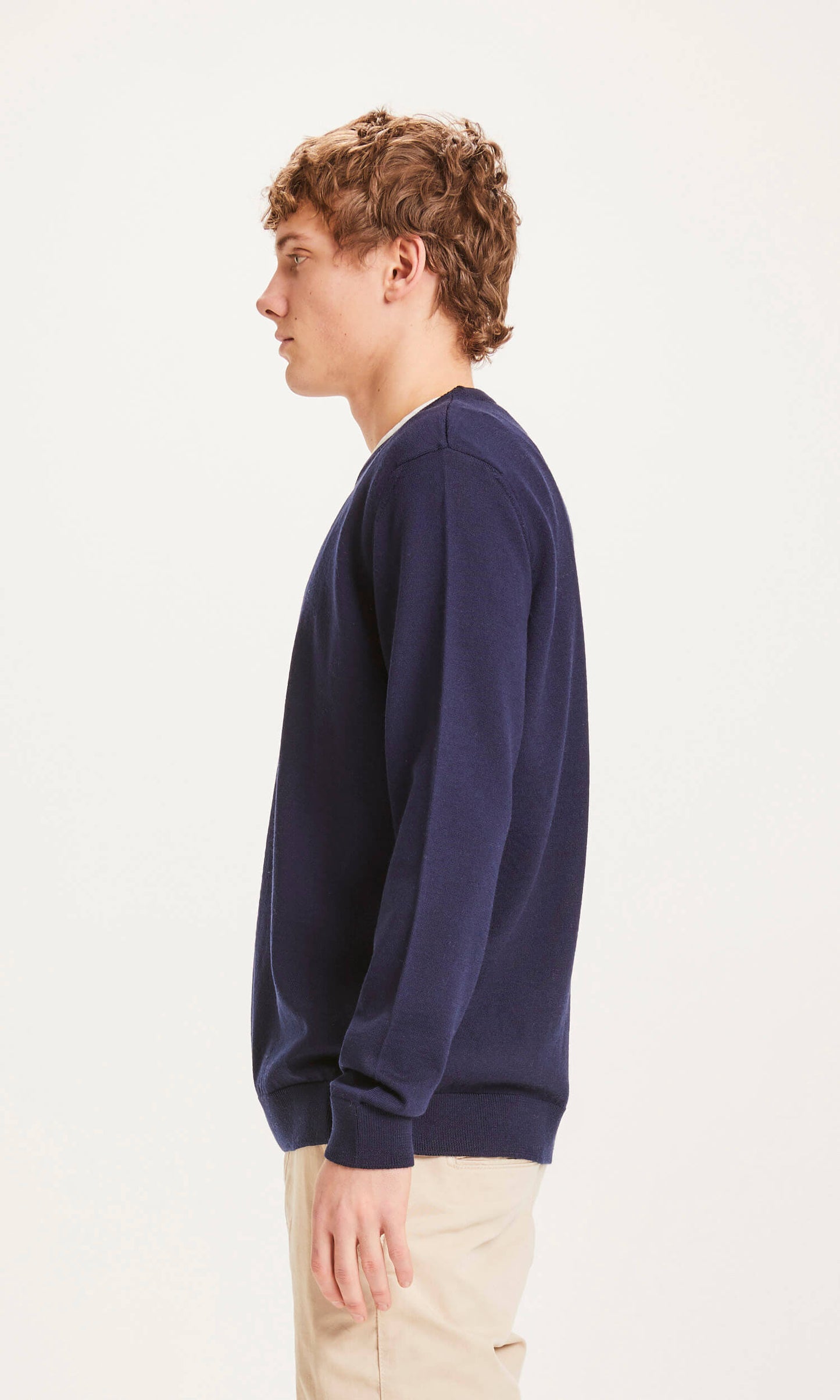 Pull col rond bleu nuit en laine mérinos bio - forrest o-neck