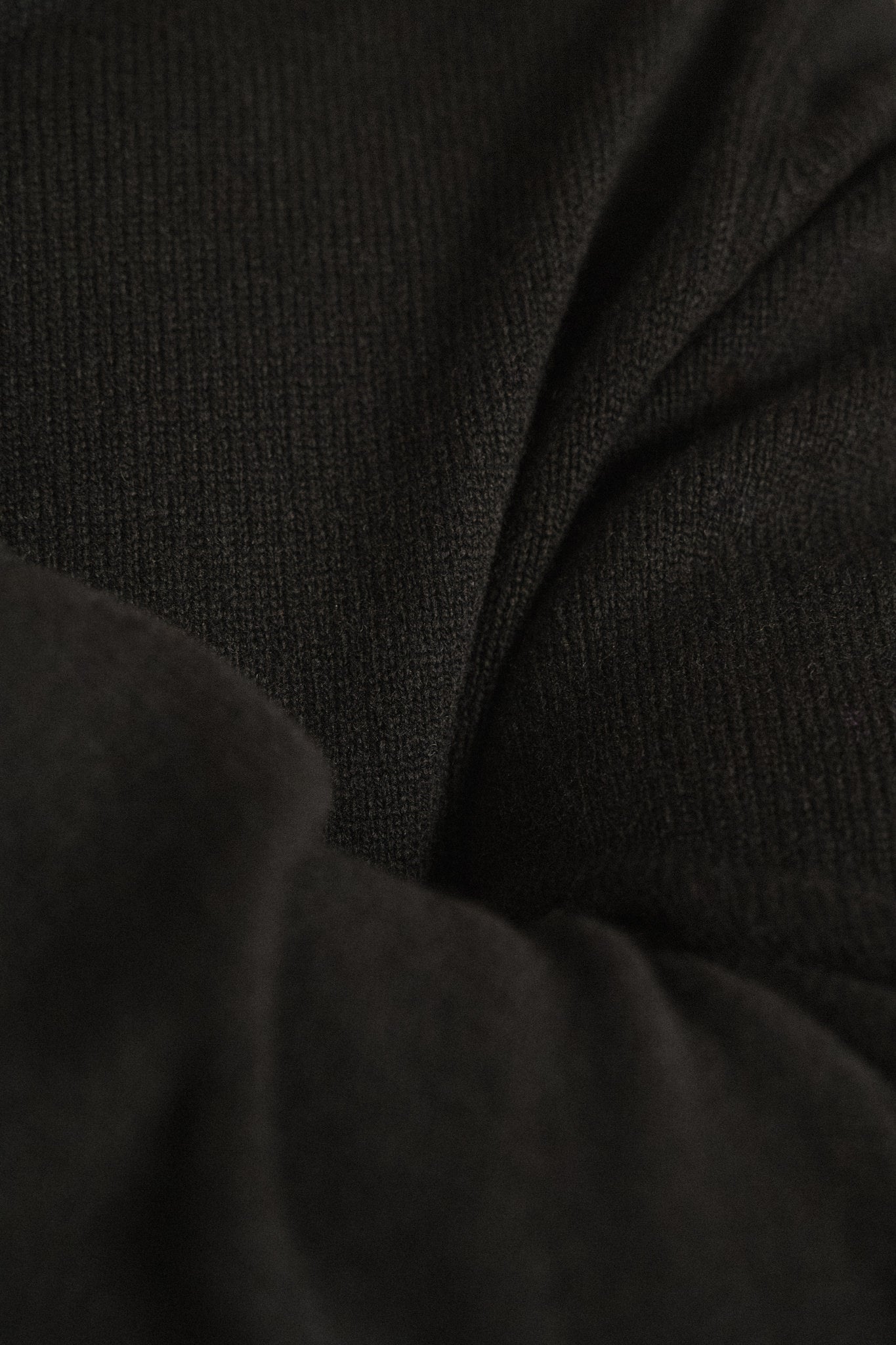 Pull en laine mérinos recyclée | noir