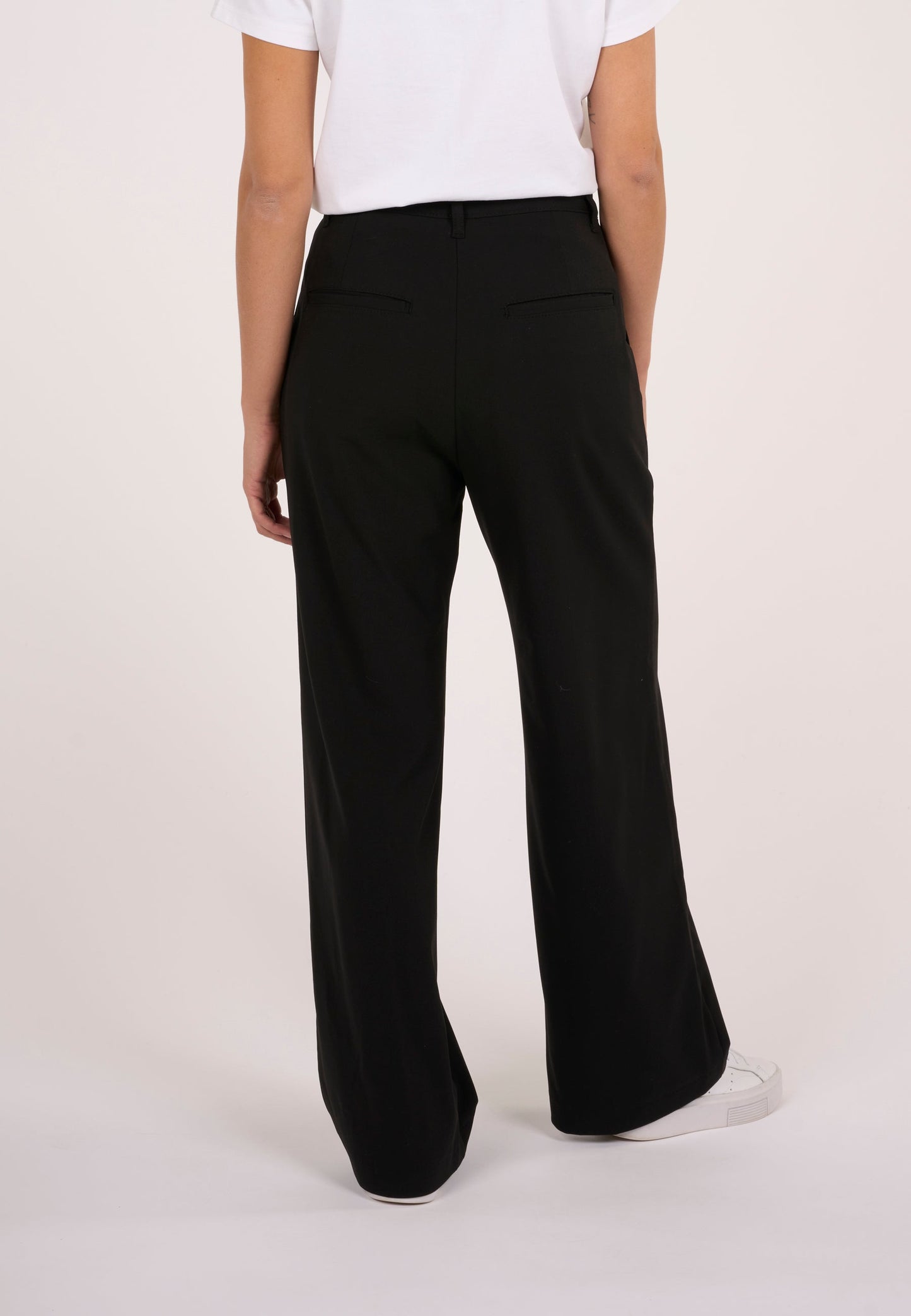 Pantalon a ample à pinces noir en recyclé - posey loose pant black jet