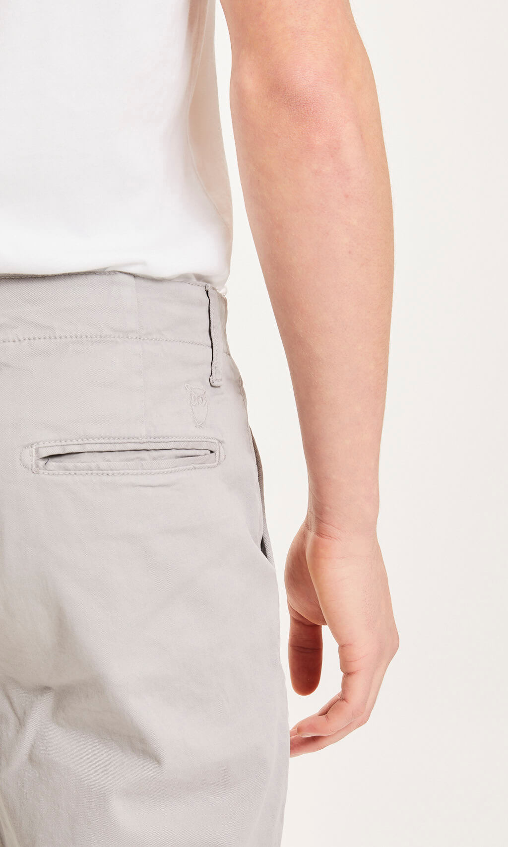 Chino slim gris clair en coton bio - Joe