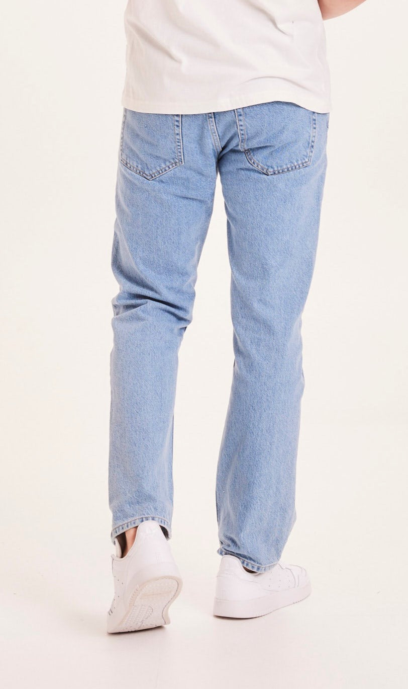 Jean droit délavé en coton bio recyclé - bleached stonewash