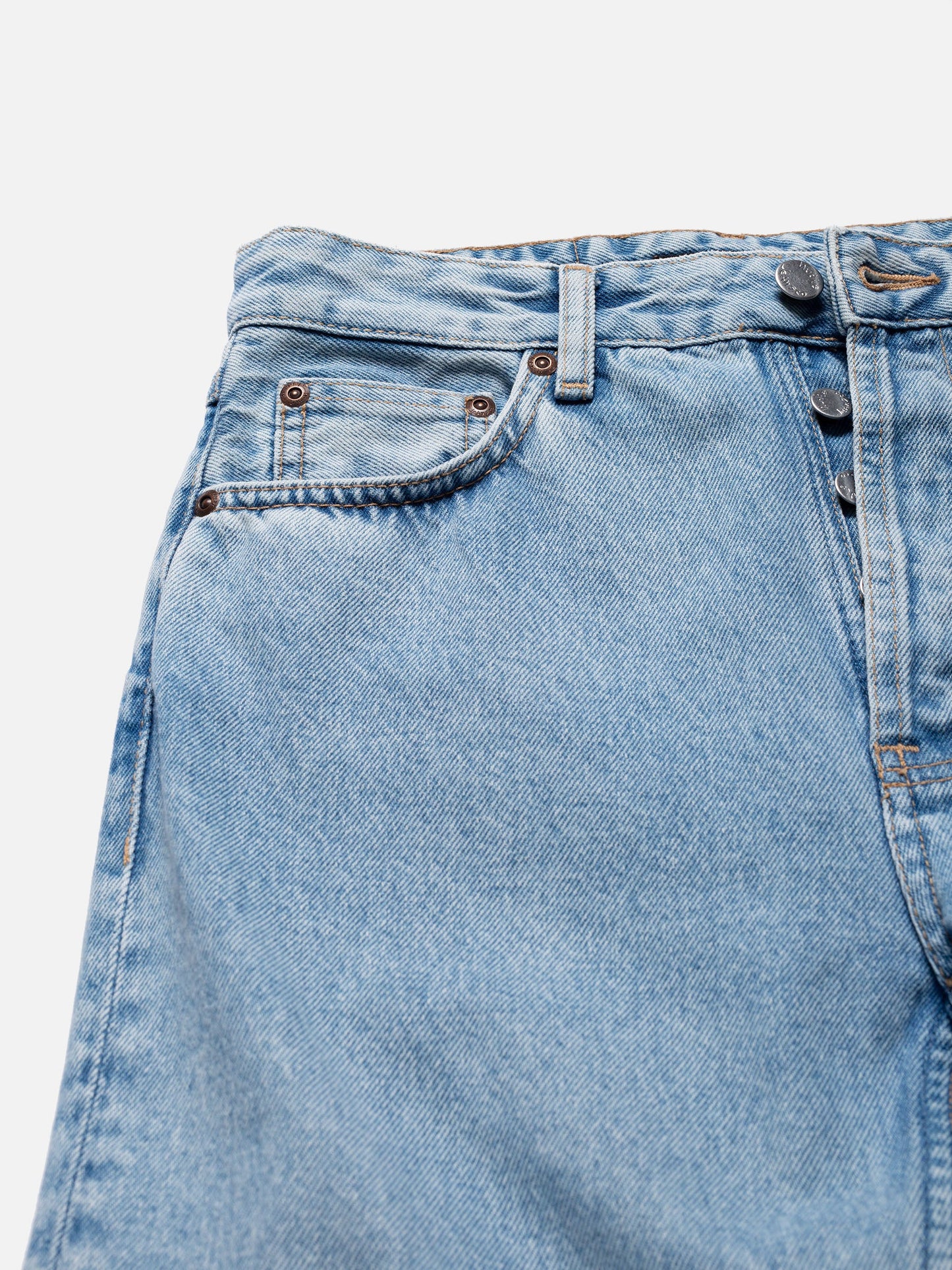 Jean mom bleu clair en coton bio et recyclé - breezy britt sunny blue