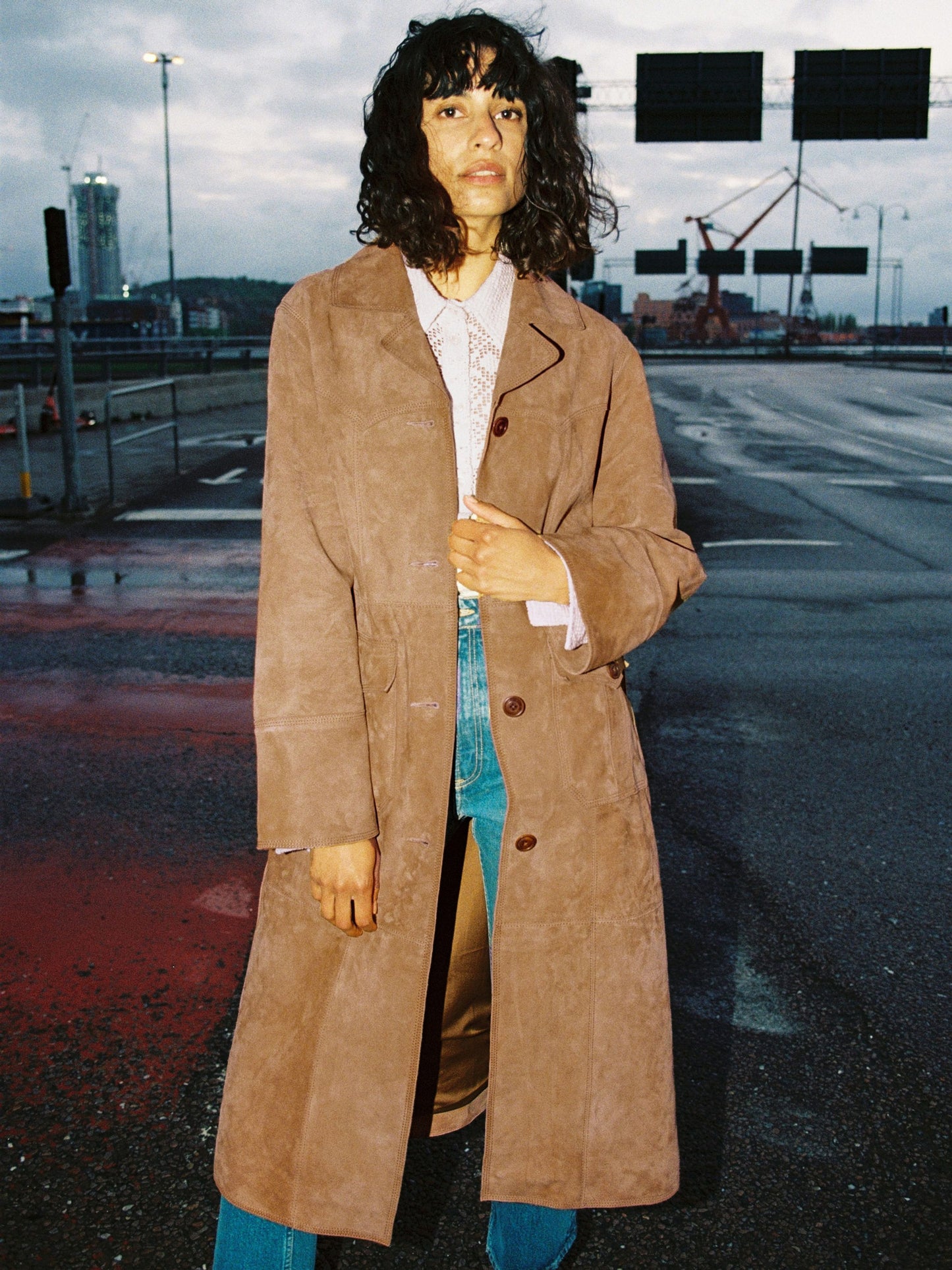Trench en cuir tannage végétal | camel "ilse suede coat tobacco"