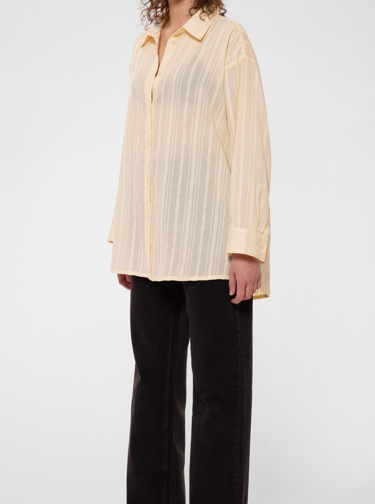 Chemise ample en coton bio | Écrue rayée "monica cotton shirt citra"