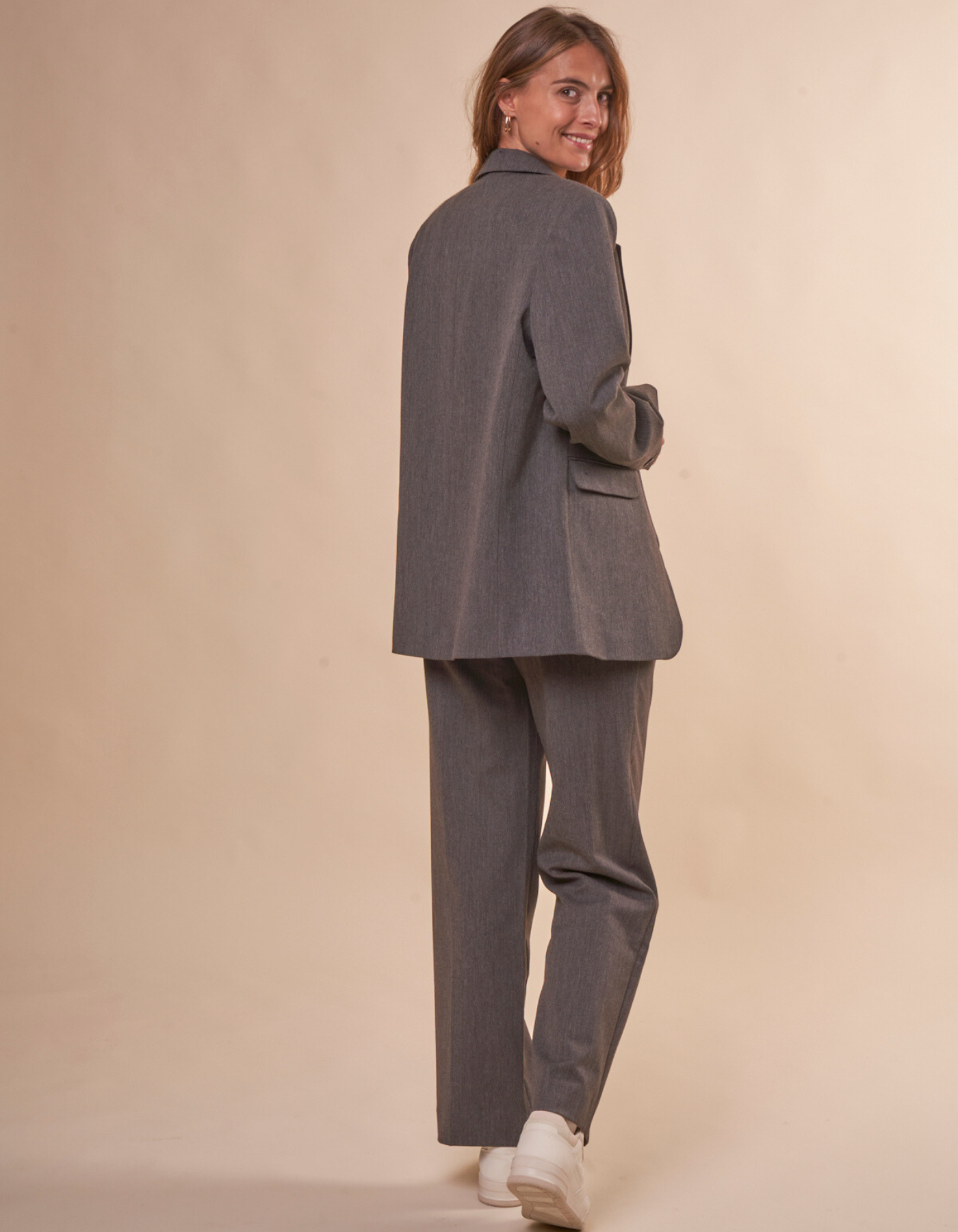Pantalon ample en recyclé et ecovero | Gris "haveny trousers dark grey melange"