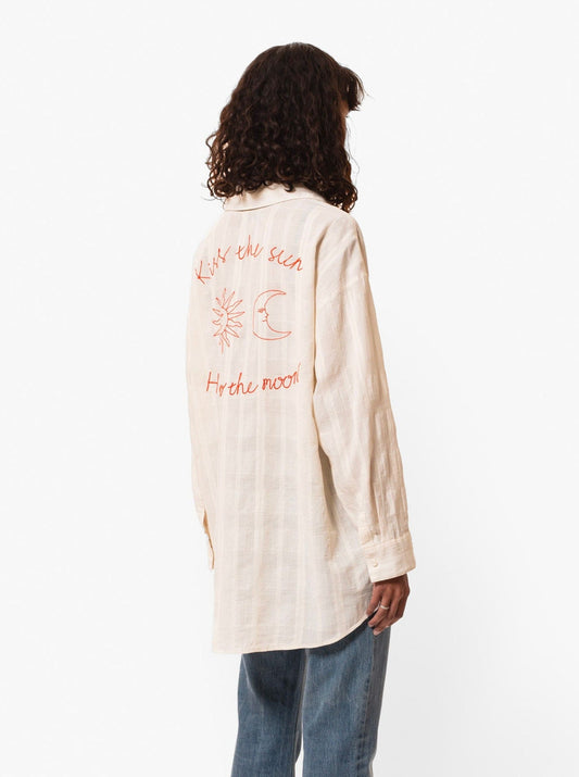 Chemise ample brodée en coton bio | Beige et rouge "monica embroidered shirt offwhite"