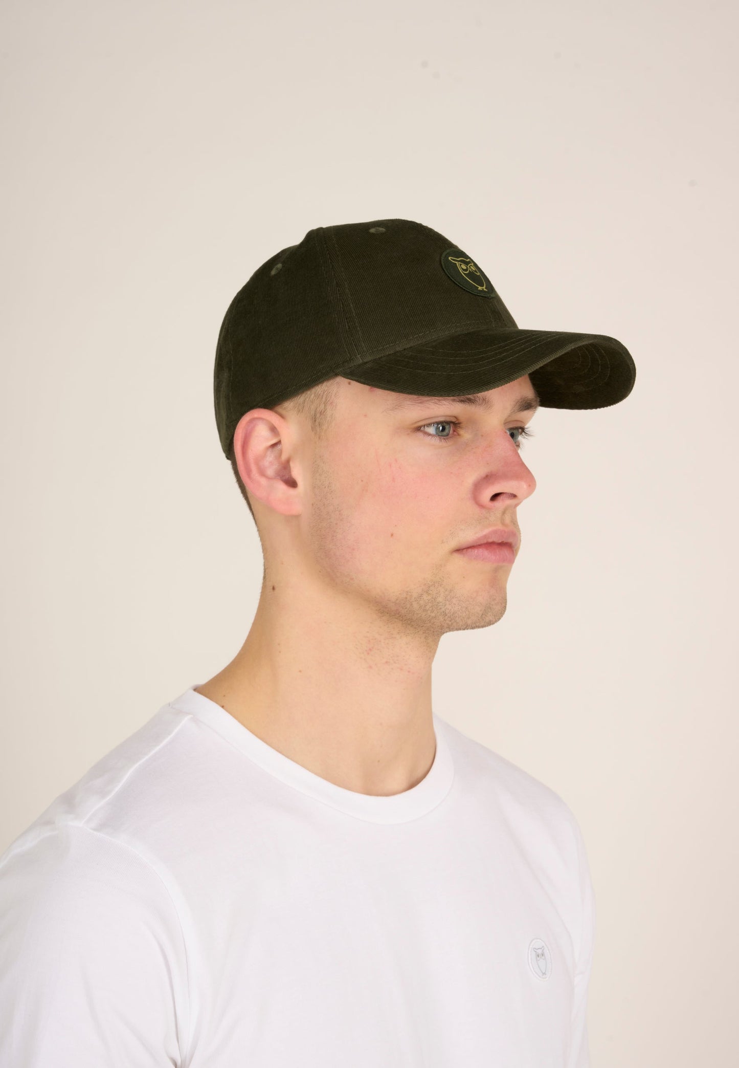 Casquette verte velours fin en coton bio - baby cord cap forrest night