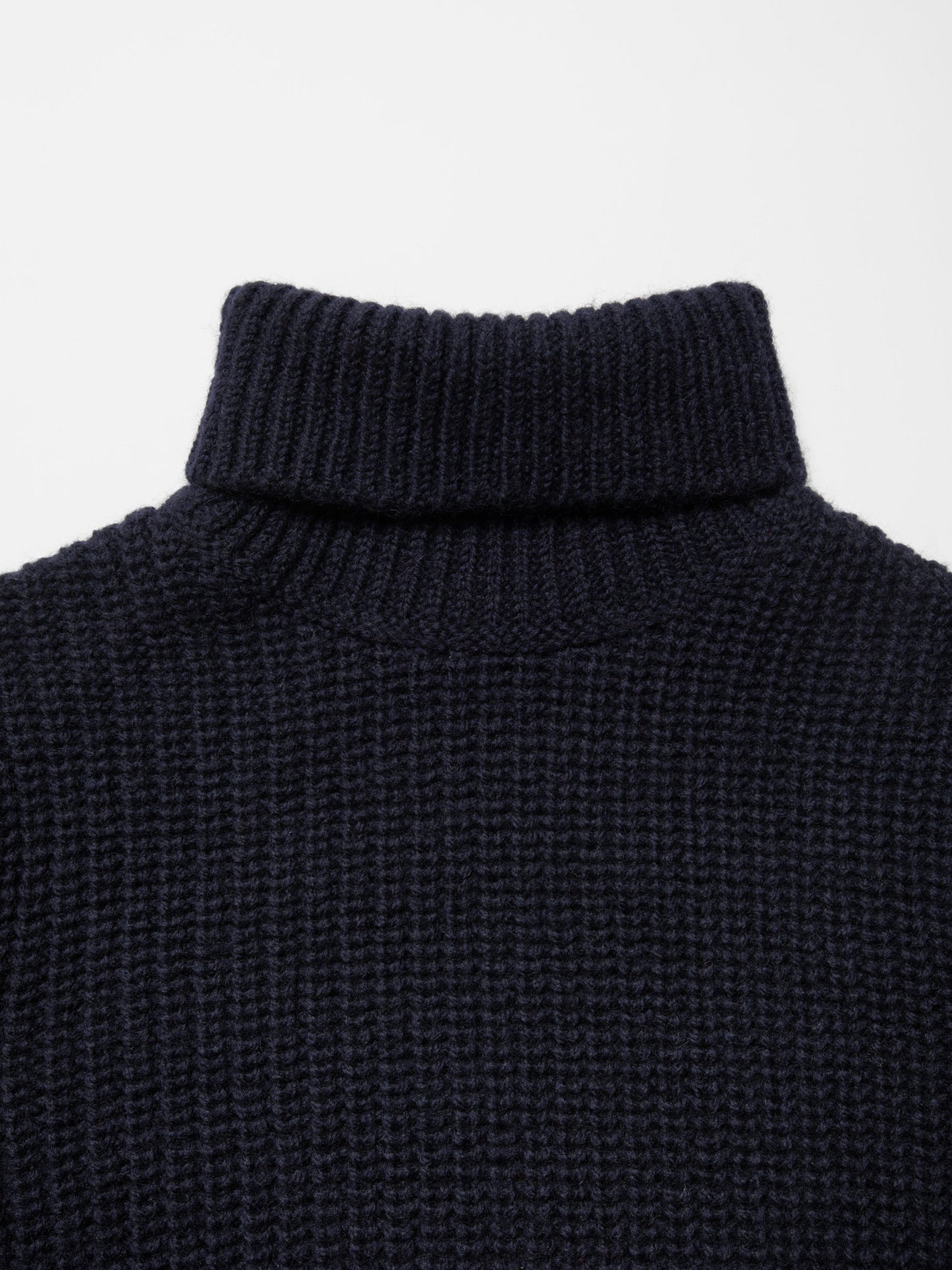 Pull col roulé en laine bio | marine "august chunky rollneck knit navy"