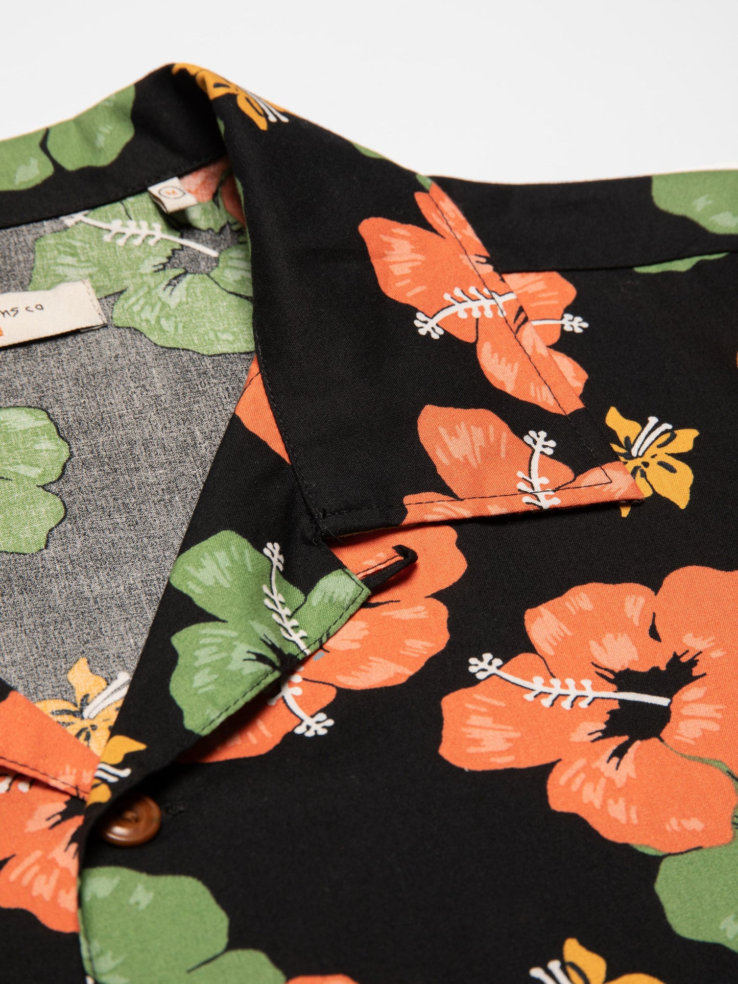 Chemisette à motif en coton bio | noir "arvid flower hawaii shirt black"