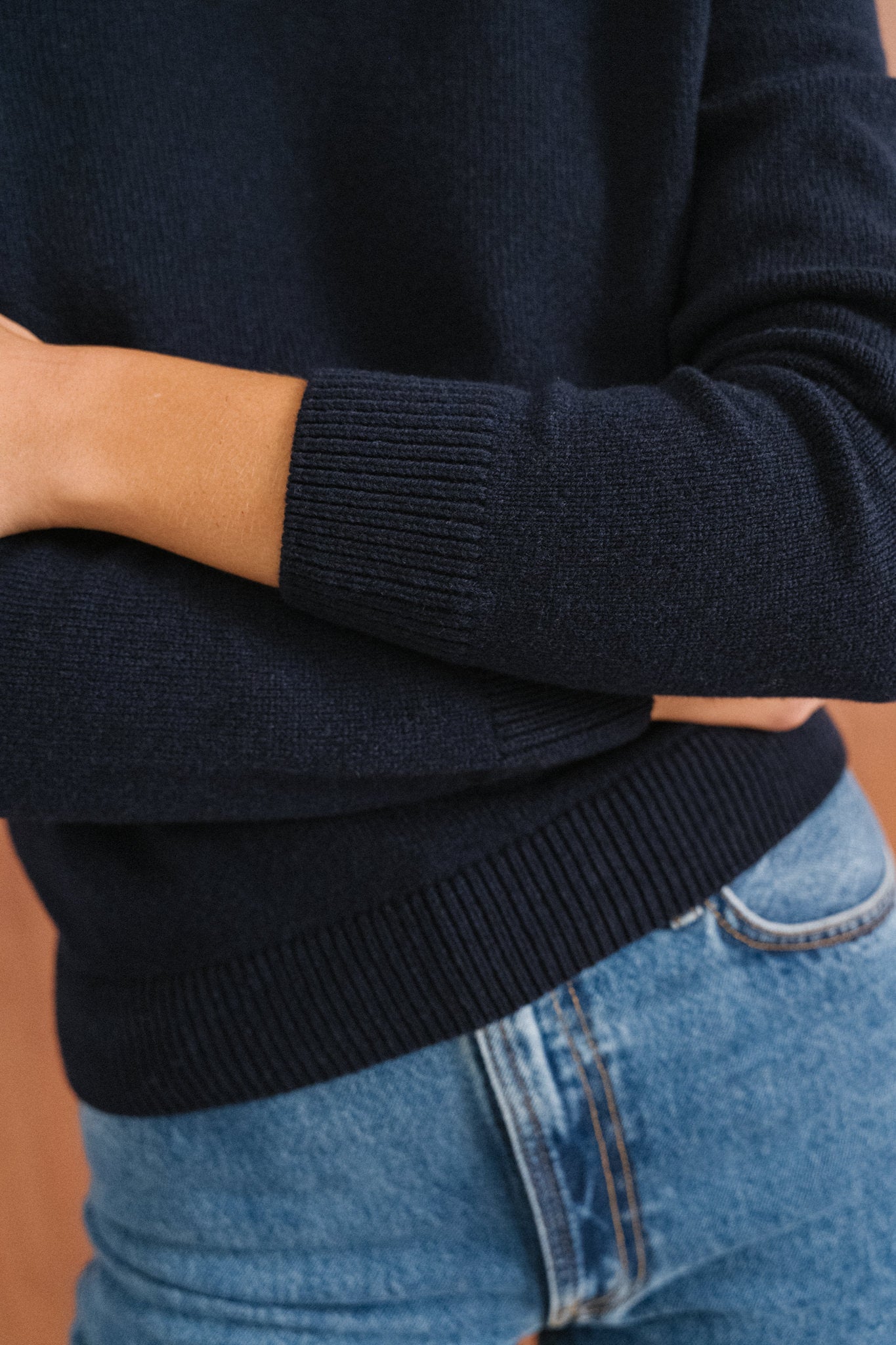Pull droit en laine mérinos recyclée | marine