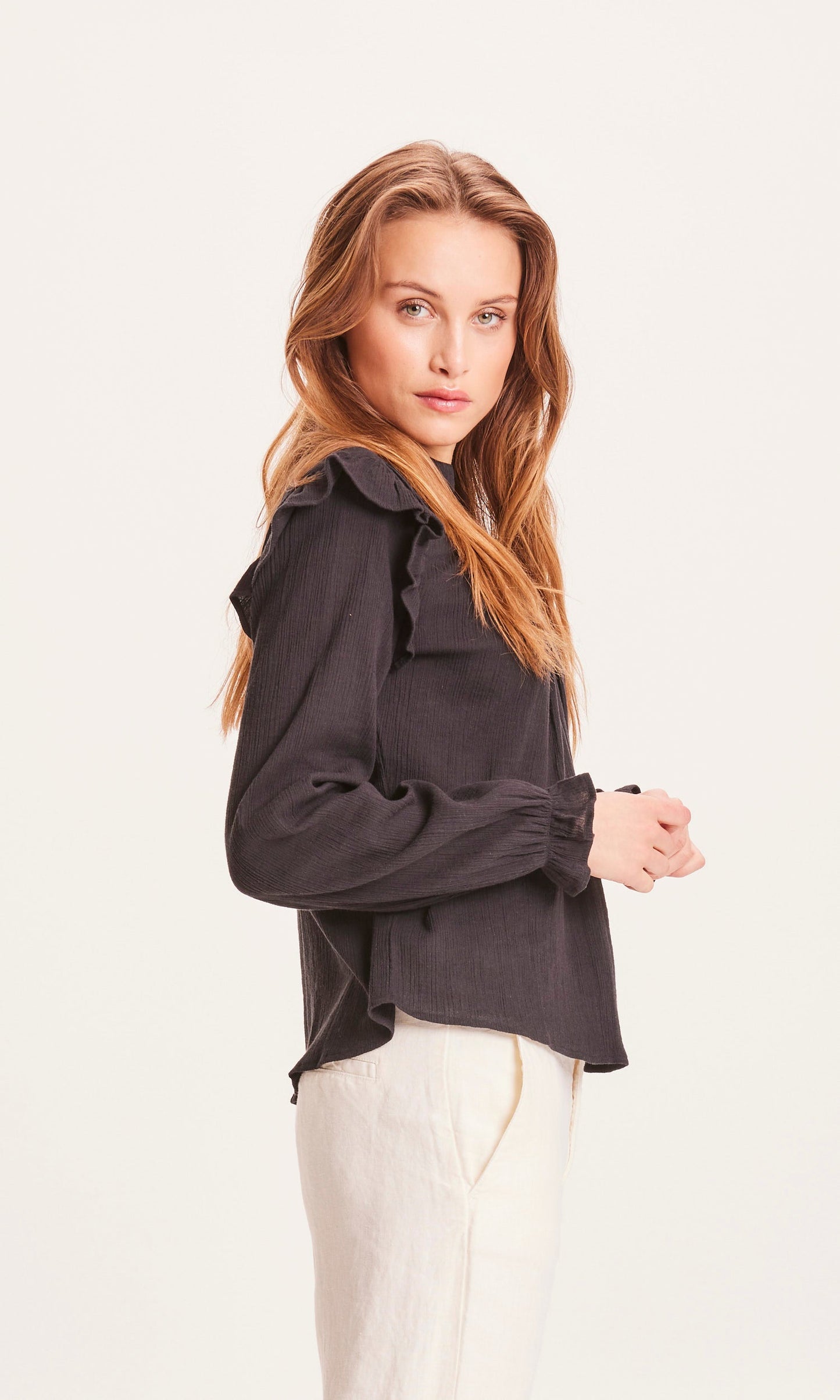 Blouse noire en coton bio - lily