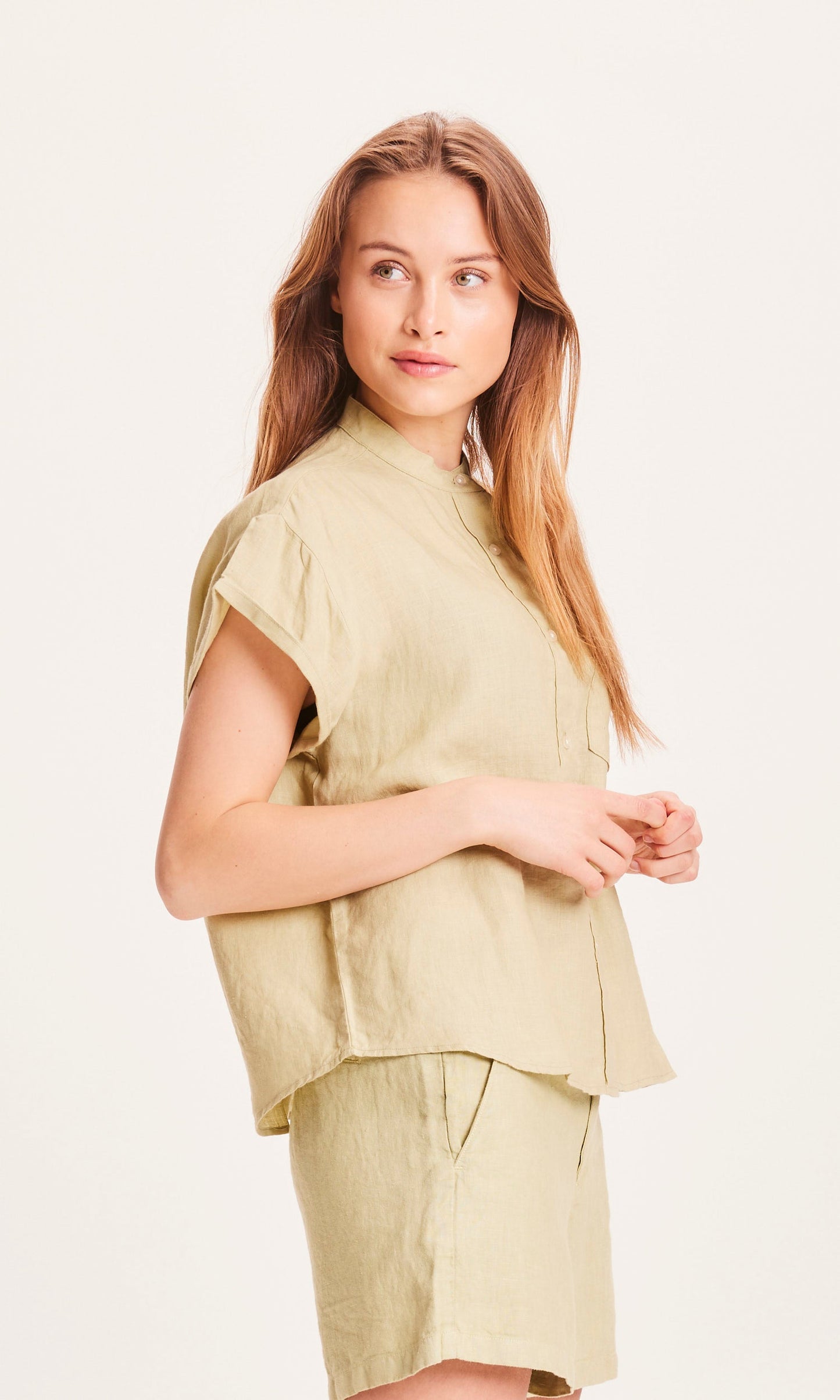 Chemise fluide vert clair en lin bio - ASTER lint