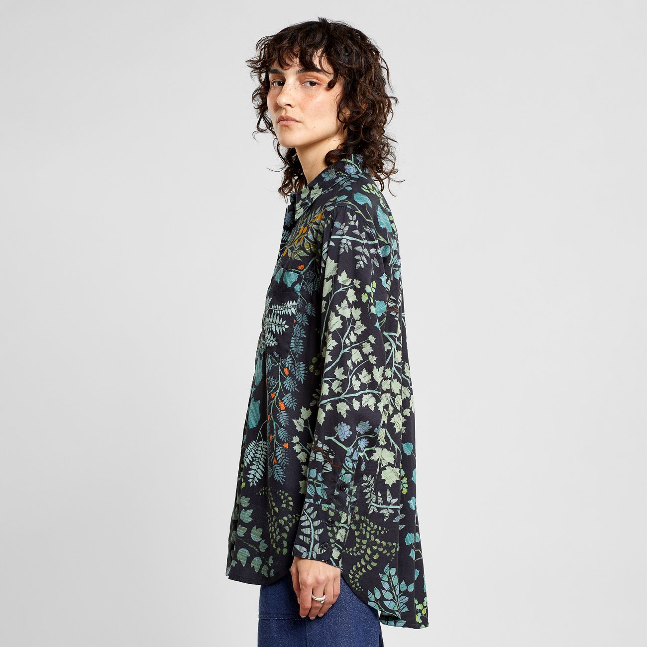 Chemise en tencel | Motifs floraux "shirt kosta botanical quilt black"