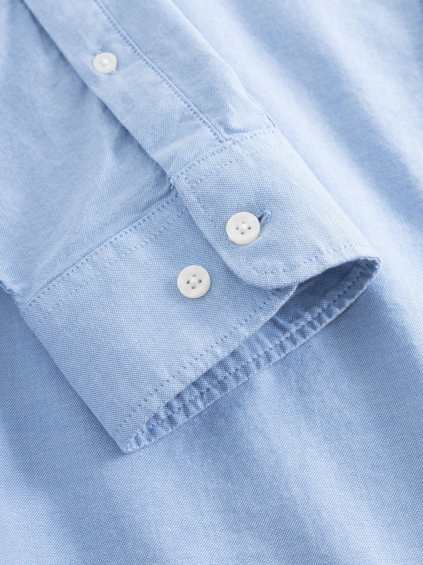 Chemise avec logo en coton bio | Bleu clair "costom tailored oxford shirt lapis blue"