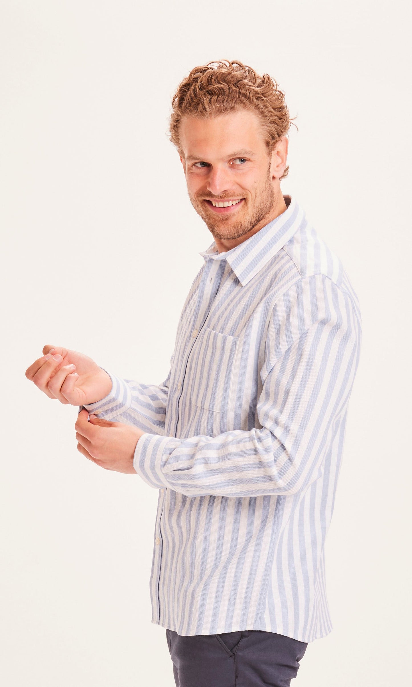 Chemise bleu clair rayée en coton bio - LARCH waffle shirt blue fog
