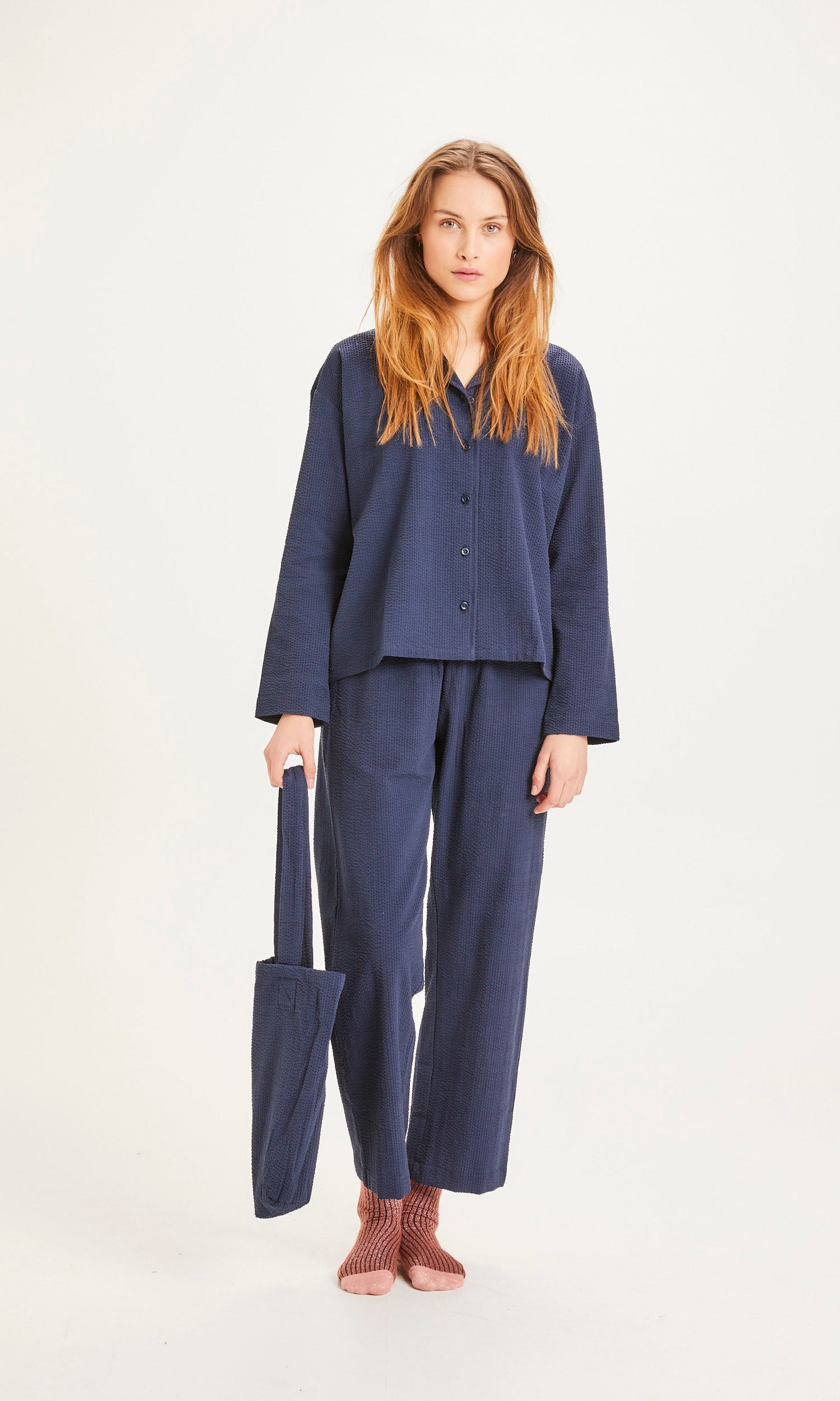 Ensemble de pyjama marine en coton bio - total eclipse