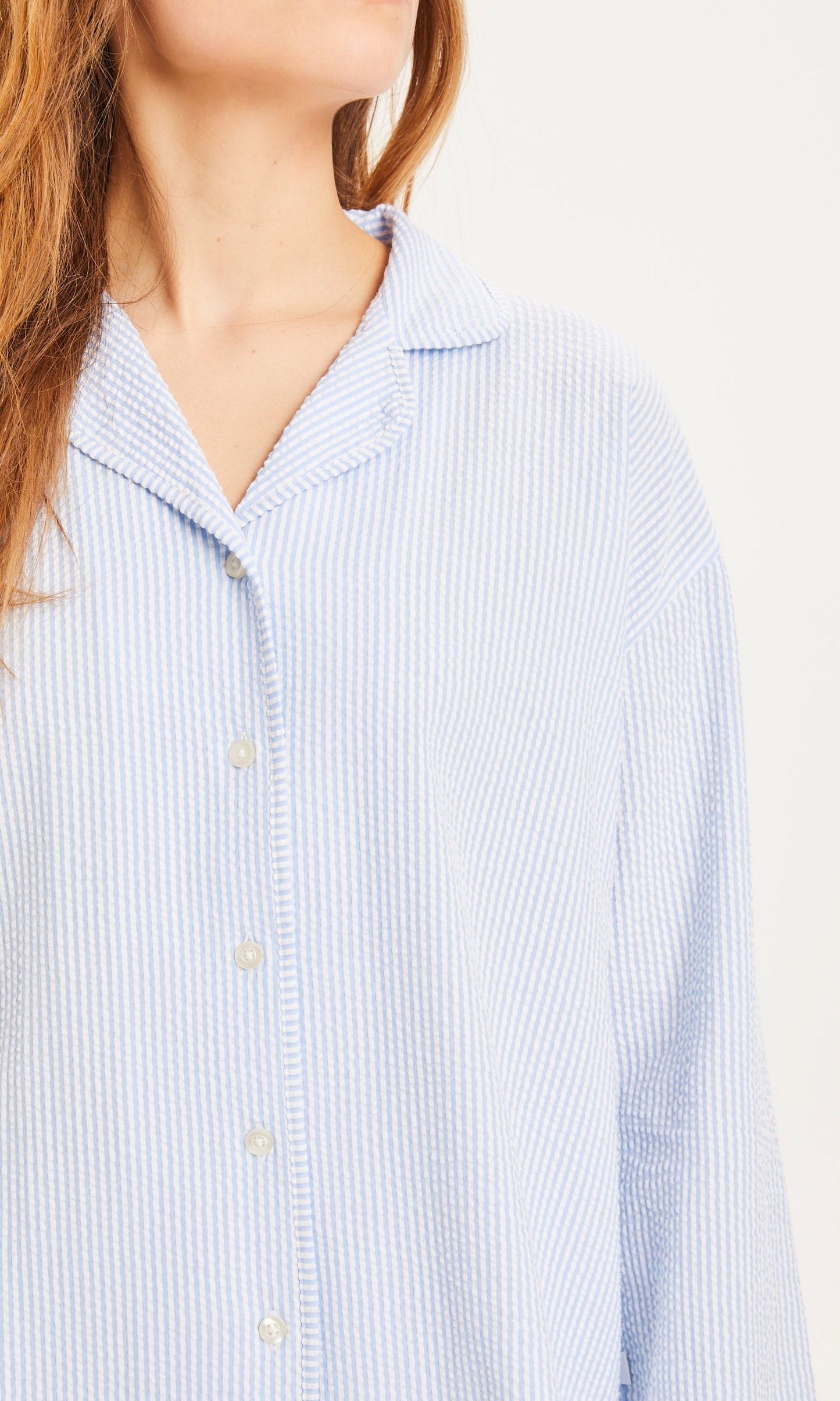 Ensemble de pyjama rayé bleu clair en coton bio - blue fog