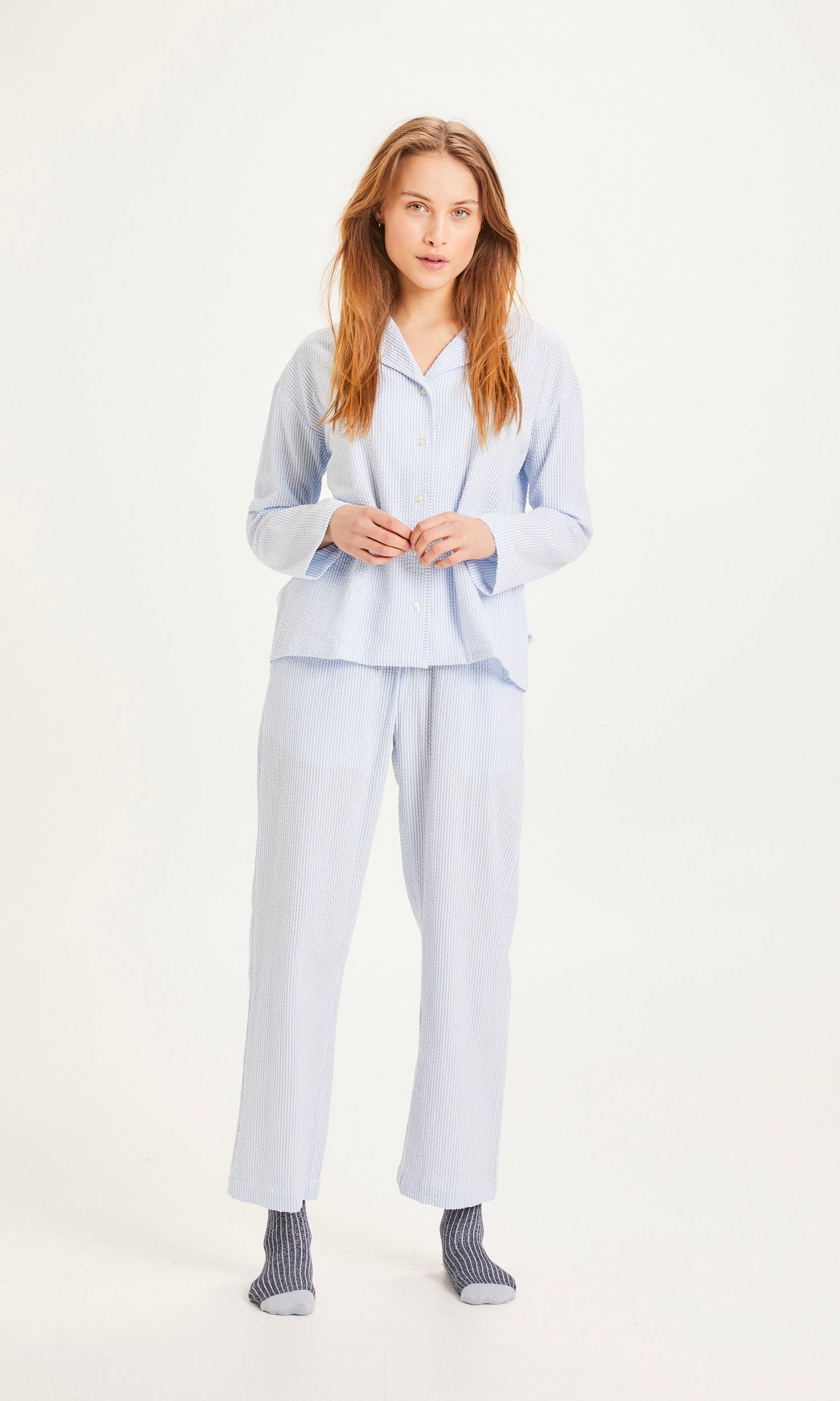 Ensemble de pyjama rayé bleu clair en coton bio - blue fog