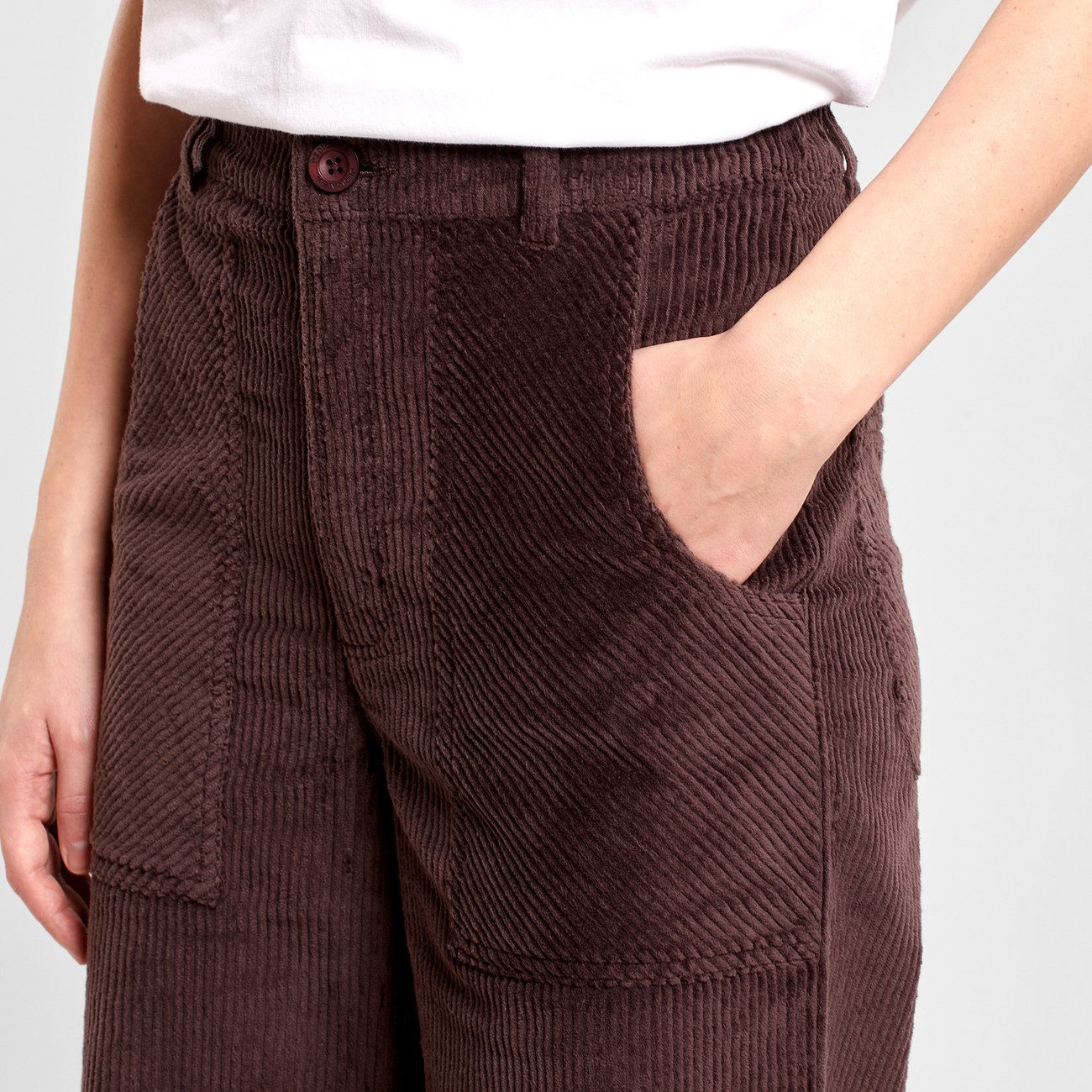 Pantalon velours en coton bio | Marron "workwear pants vara corduroy coffee brown java"