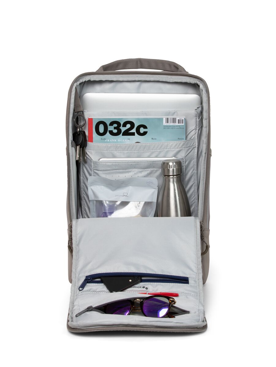 Sac à dos taupe recyclé - Cubik Medium