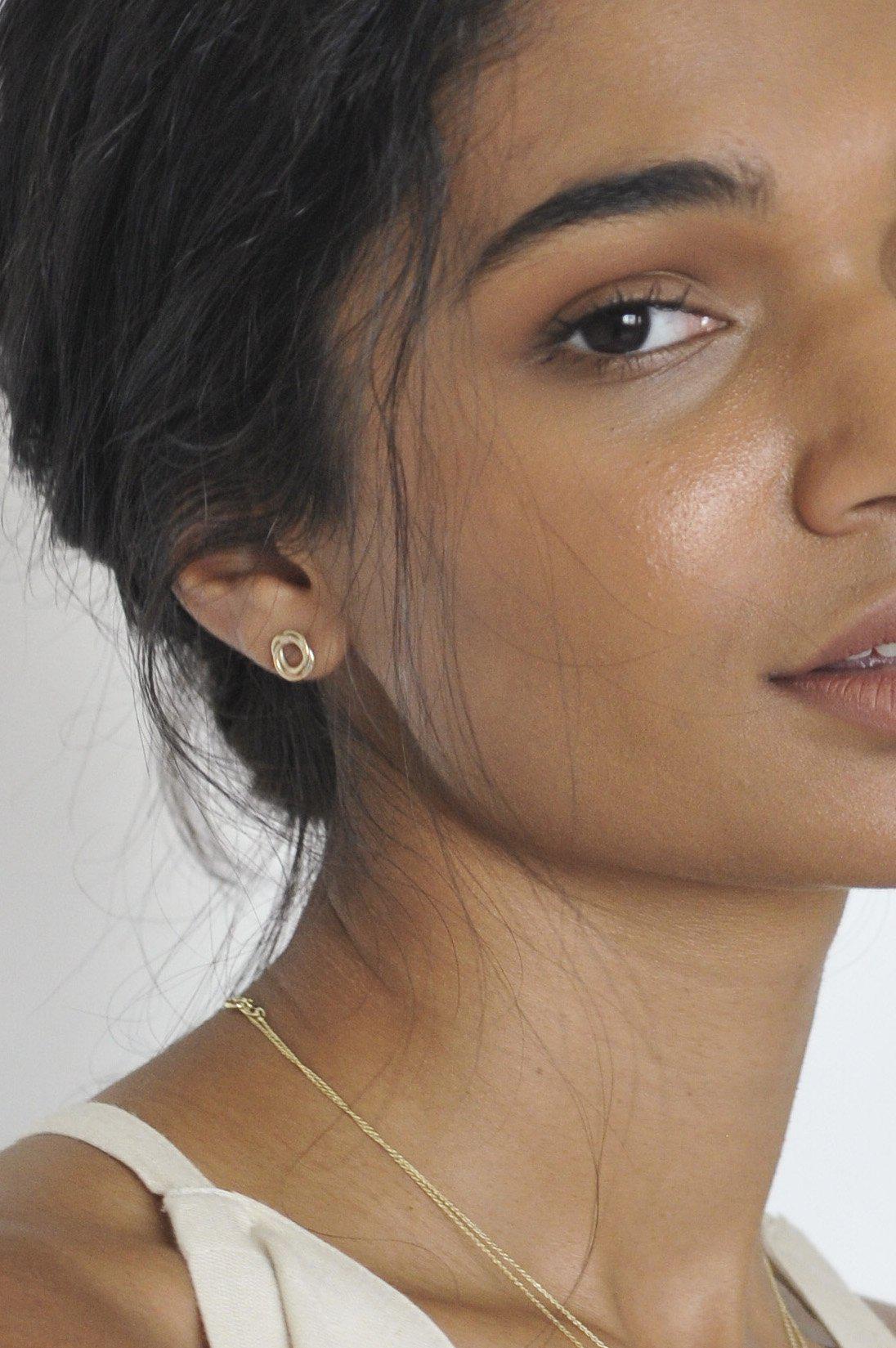 Boucles d'oreilles en or recyclé - Gold Russian Circle Stud