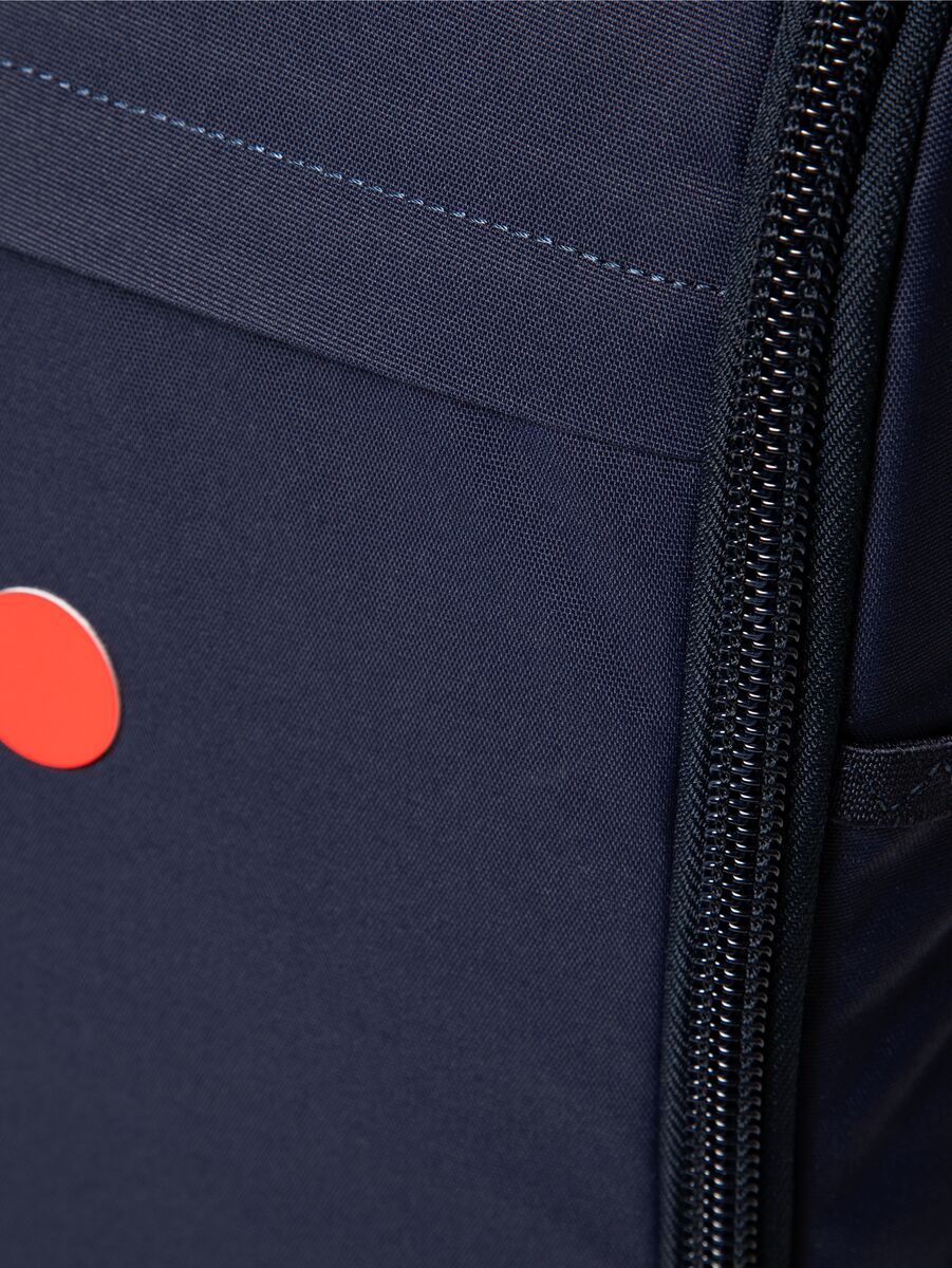 Sac à dos bleu marine en plastique recyclé - Cubik Medium