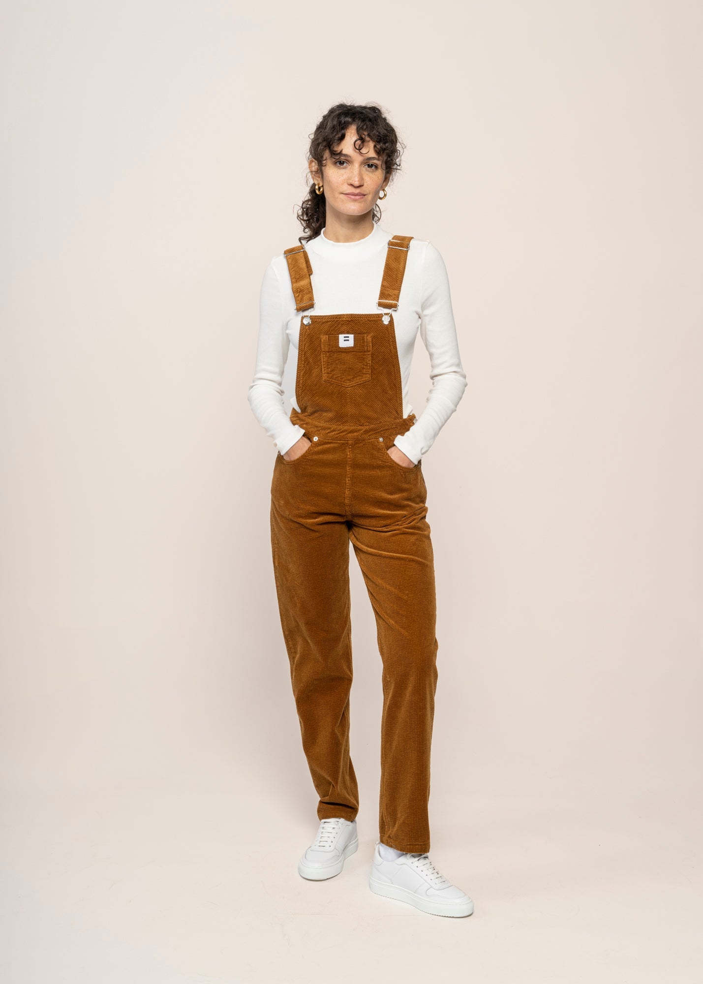 Salopette velours en coton bio | camel