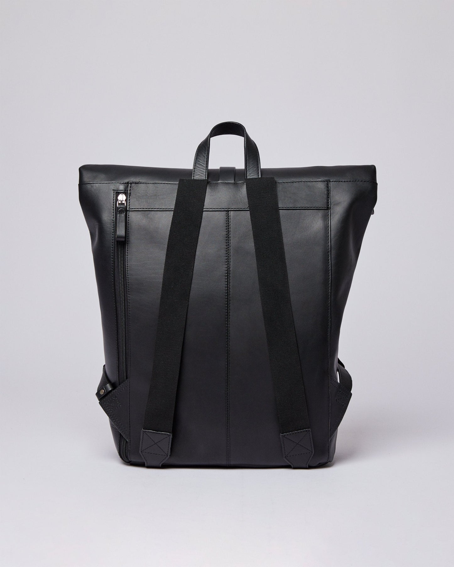 Sac à dos rolltop en cuir certifié | noir "antonia black"