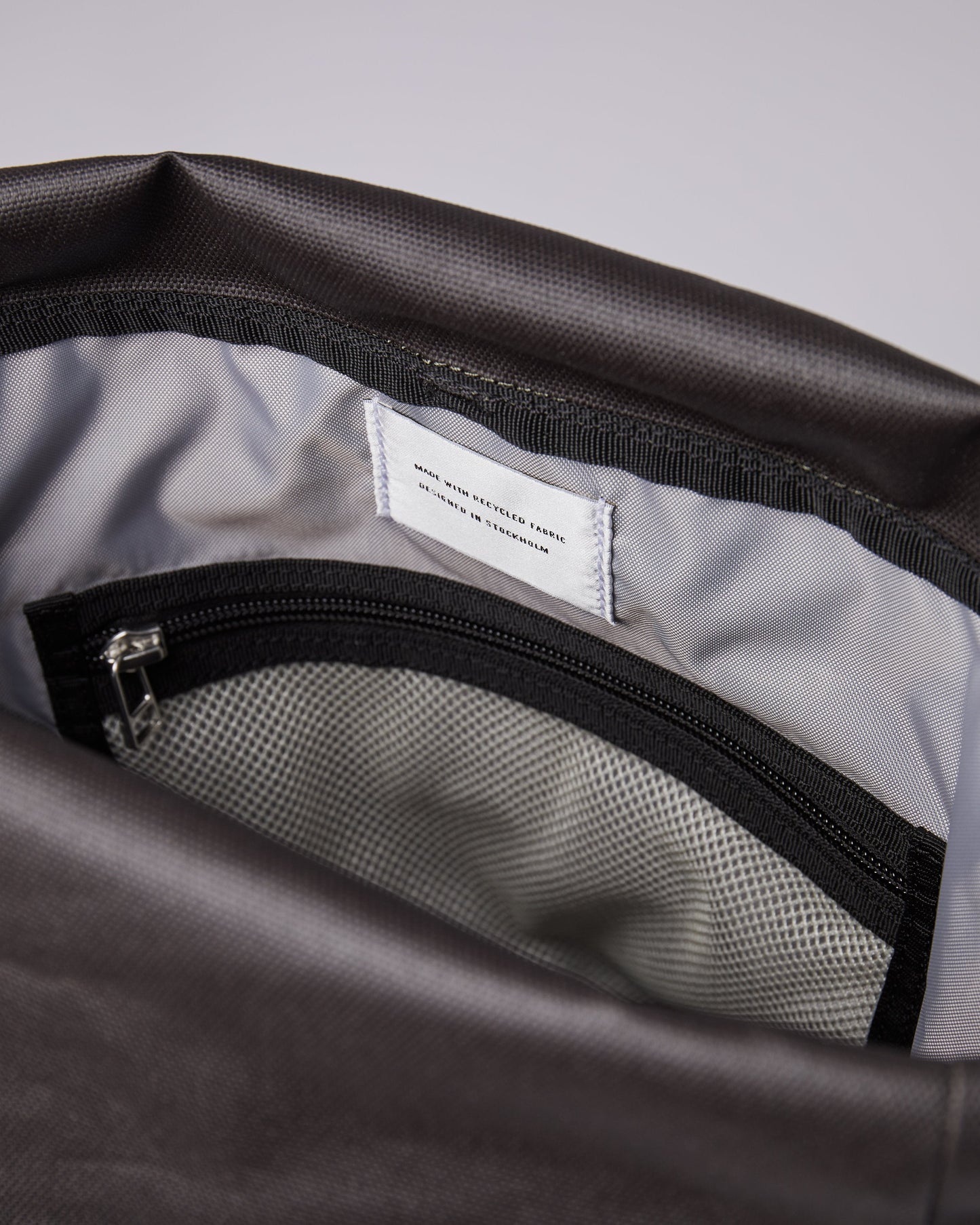Sac à dos vegan rolltop vert en matière recyclée - arvid multi green