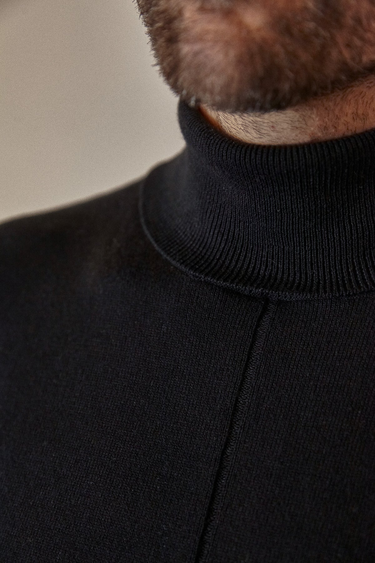 Pull col roulé en coton bio | noir "avid rollneck jumper - eco black"