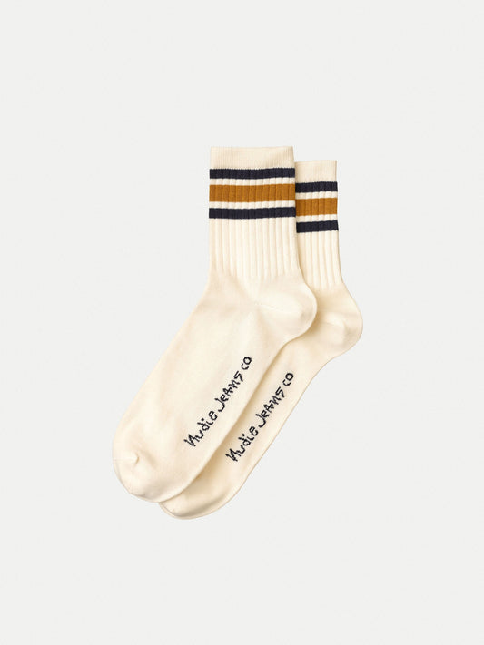 Chaussettes basses écrues en coton bio - amundsson low cut cream
