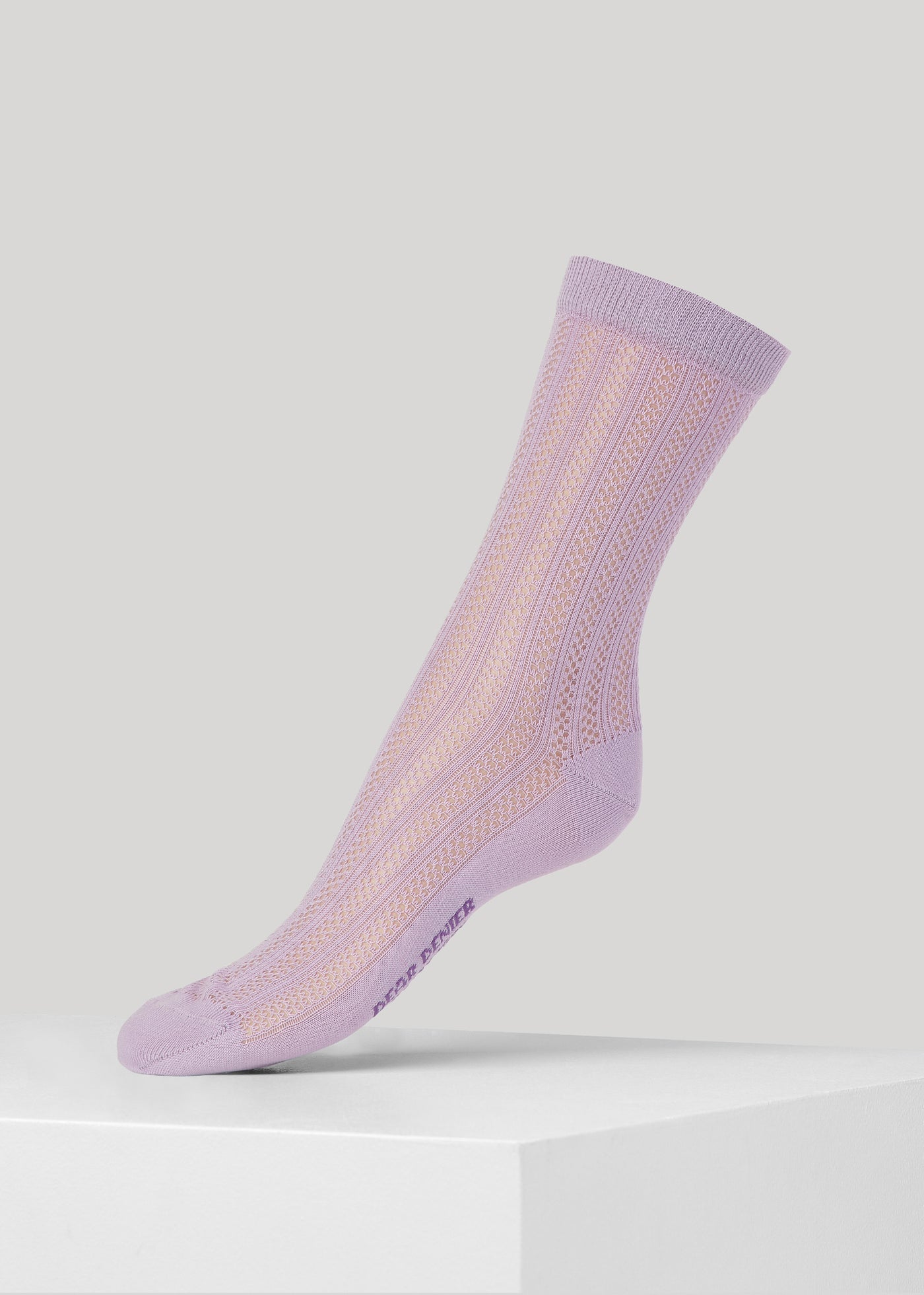 Chaussettes tricotées violettes en coton bio - annabel bot knit light purple
