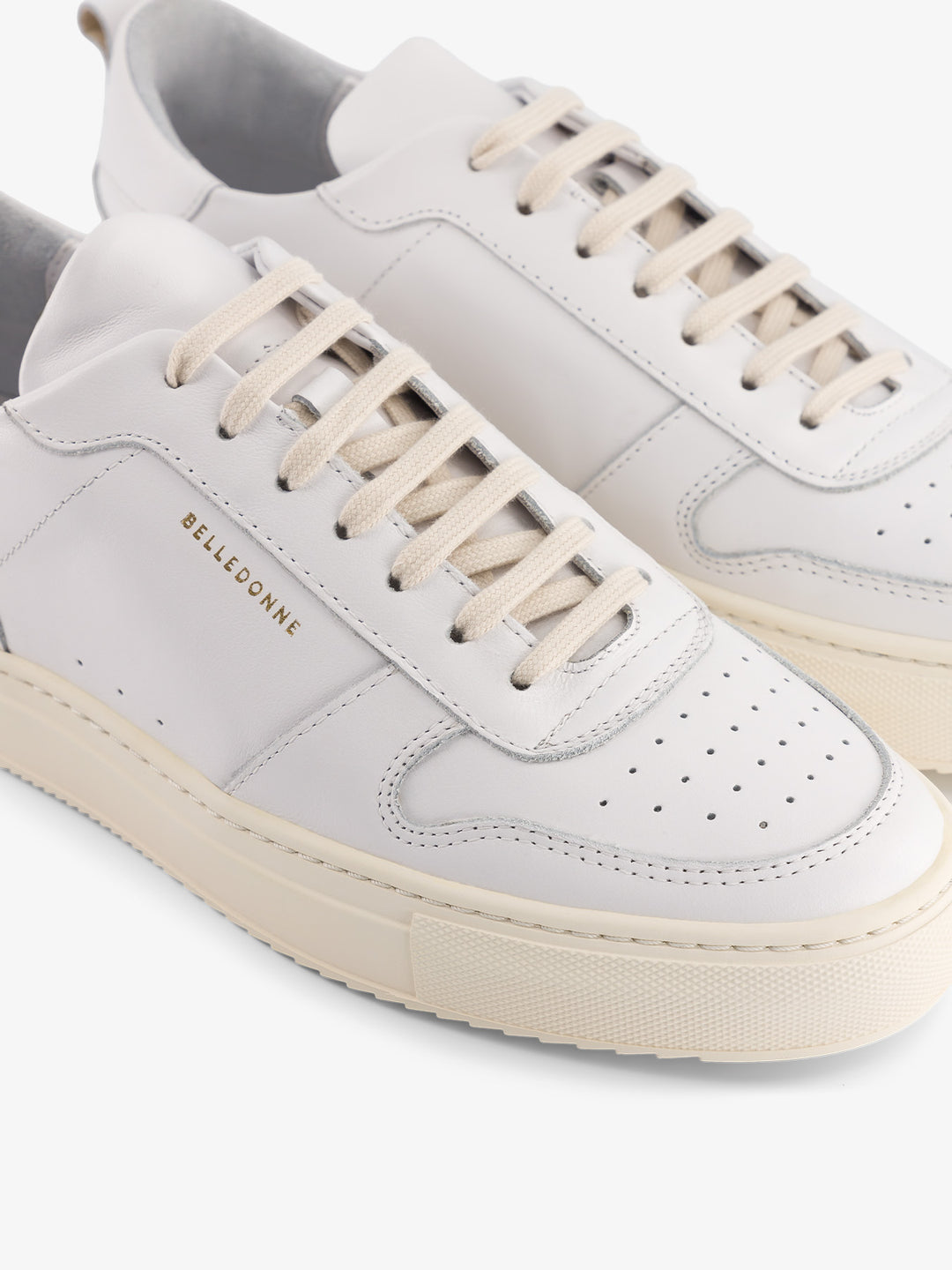 Baskets en cuir certifié | blanches "b0 monochrome white"