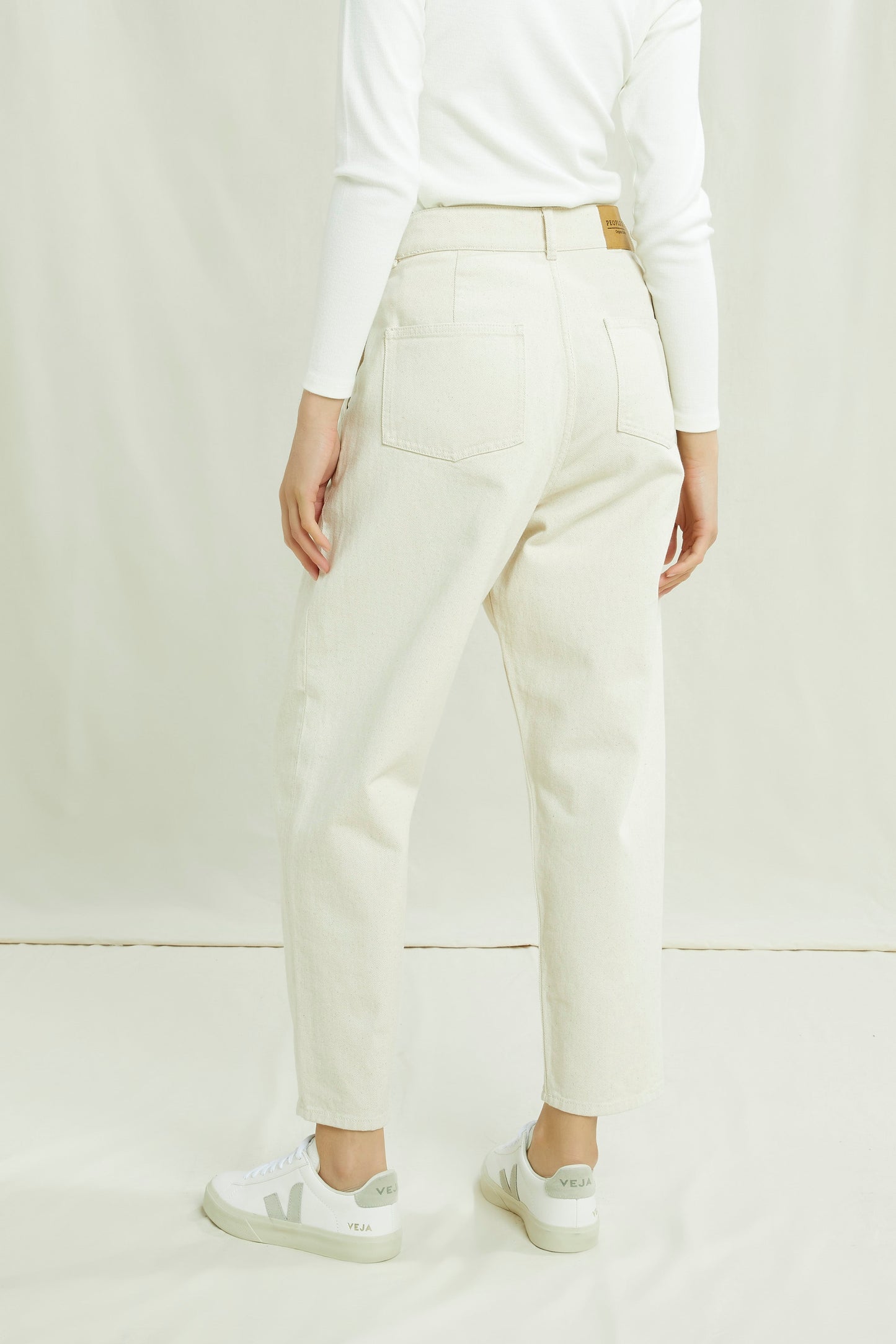 Pantalon cigarette crème en coton bio - alexis