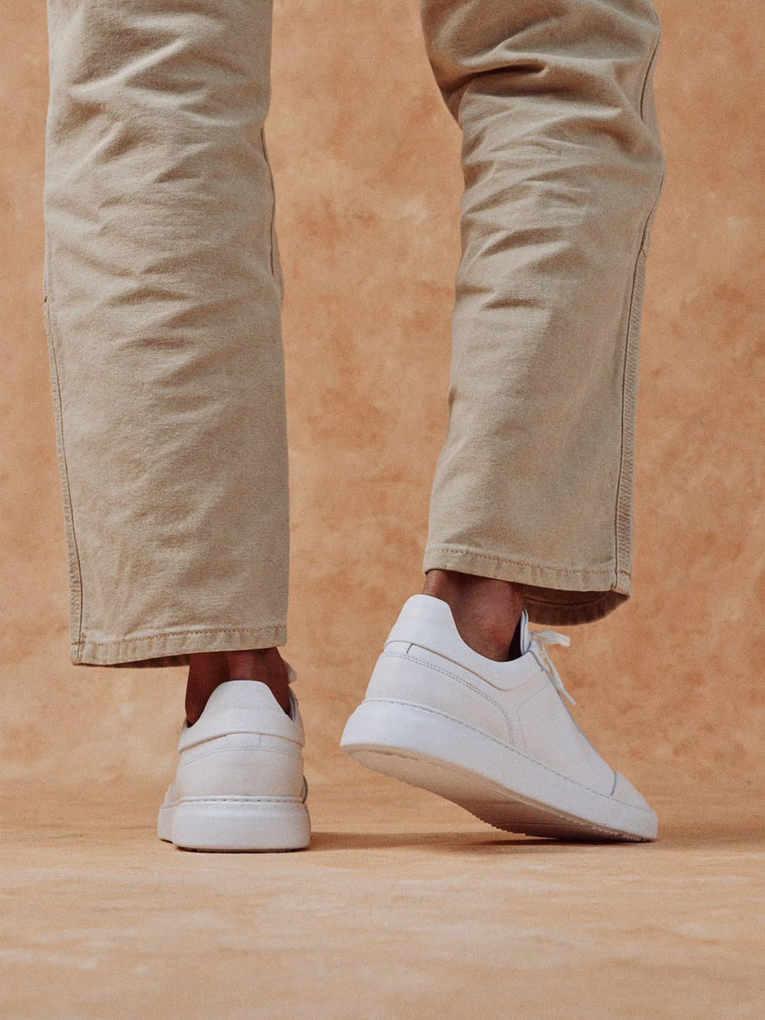 Baskets basses en cuir certifié | blanc "b2 monochromes full white"