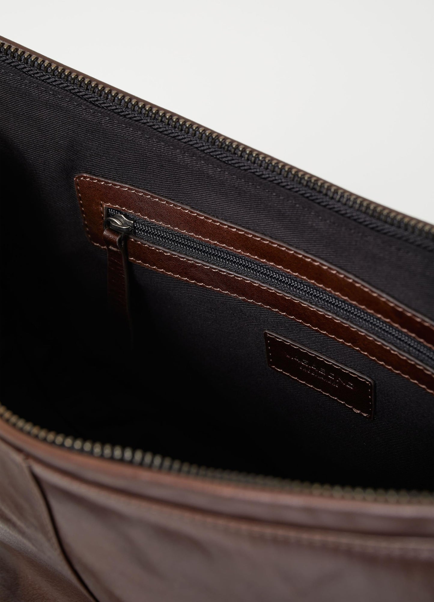 Sac à main en cuir certifié | marron "itami""
