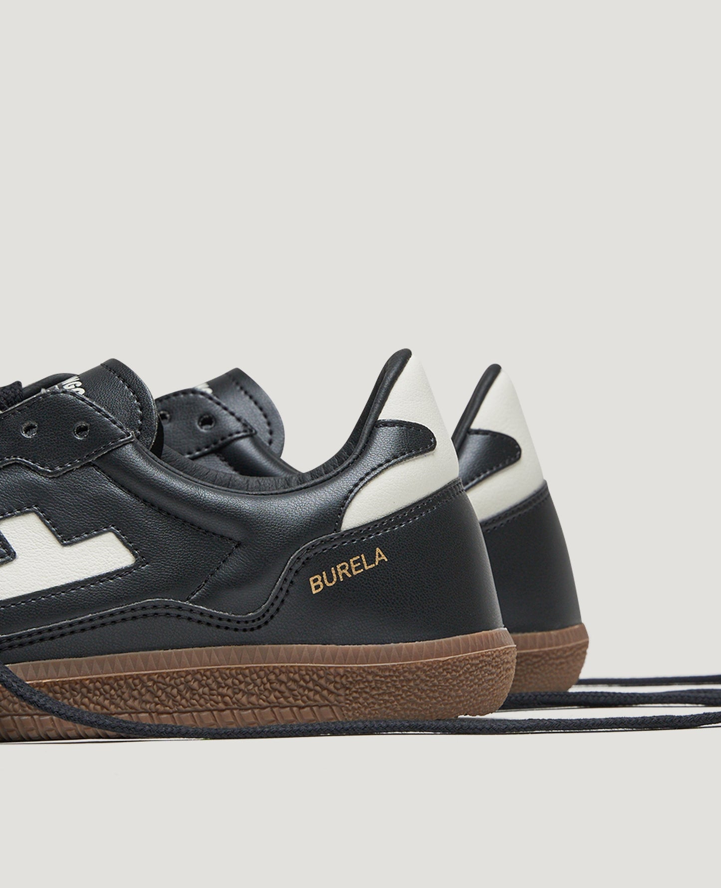 Baskets vegan men | noir "burela slim black"
