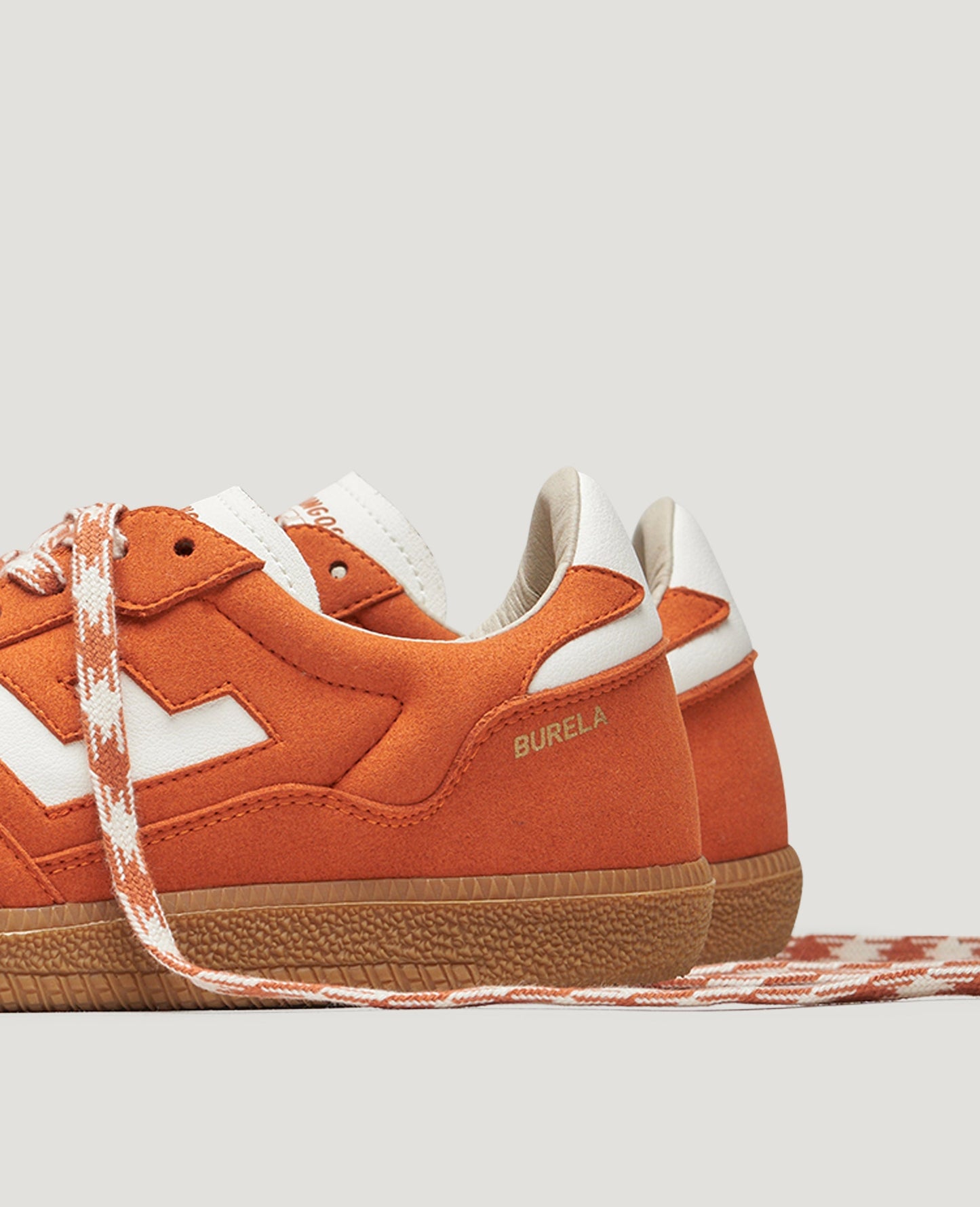 Baskets vegan | noir "burela slim tangerine"