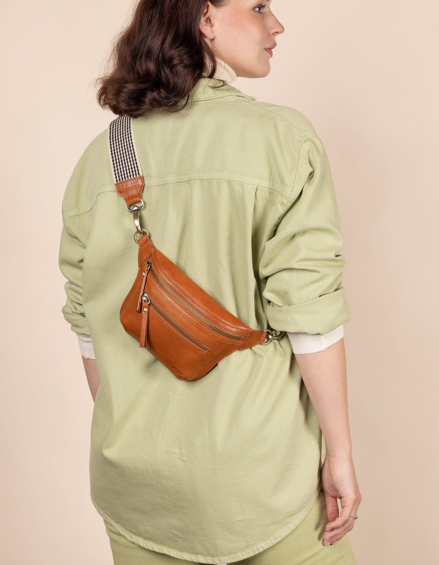 Banane en cuir certifié | camel "beck's bum bag cognac stromboli leather"