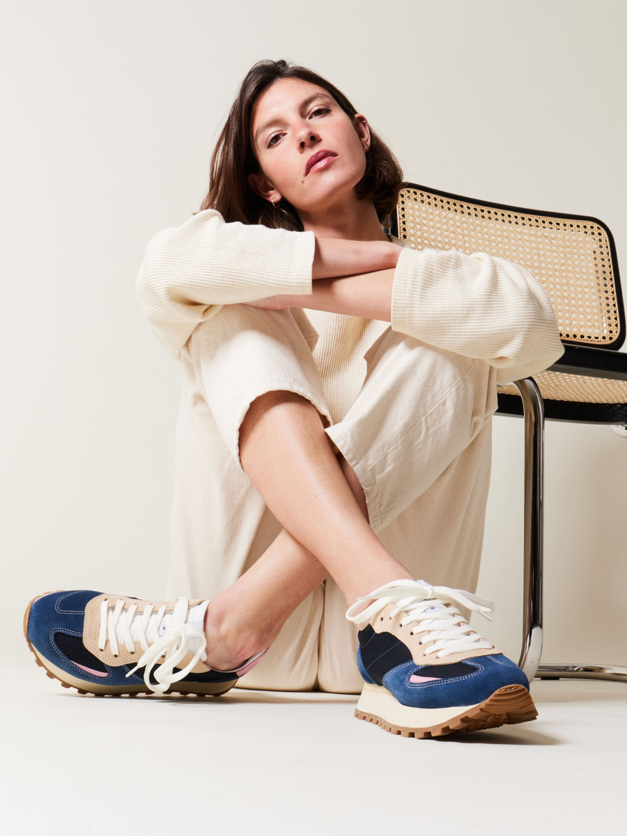 Baskets bleues en cuir certifié | b6 blue pink