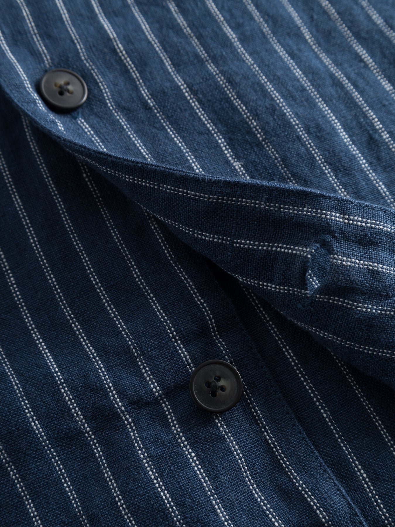 Chemisette rayée marine en lin bio - striped linen shirt blue