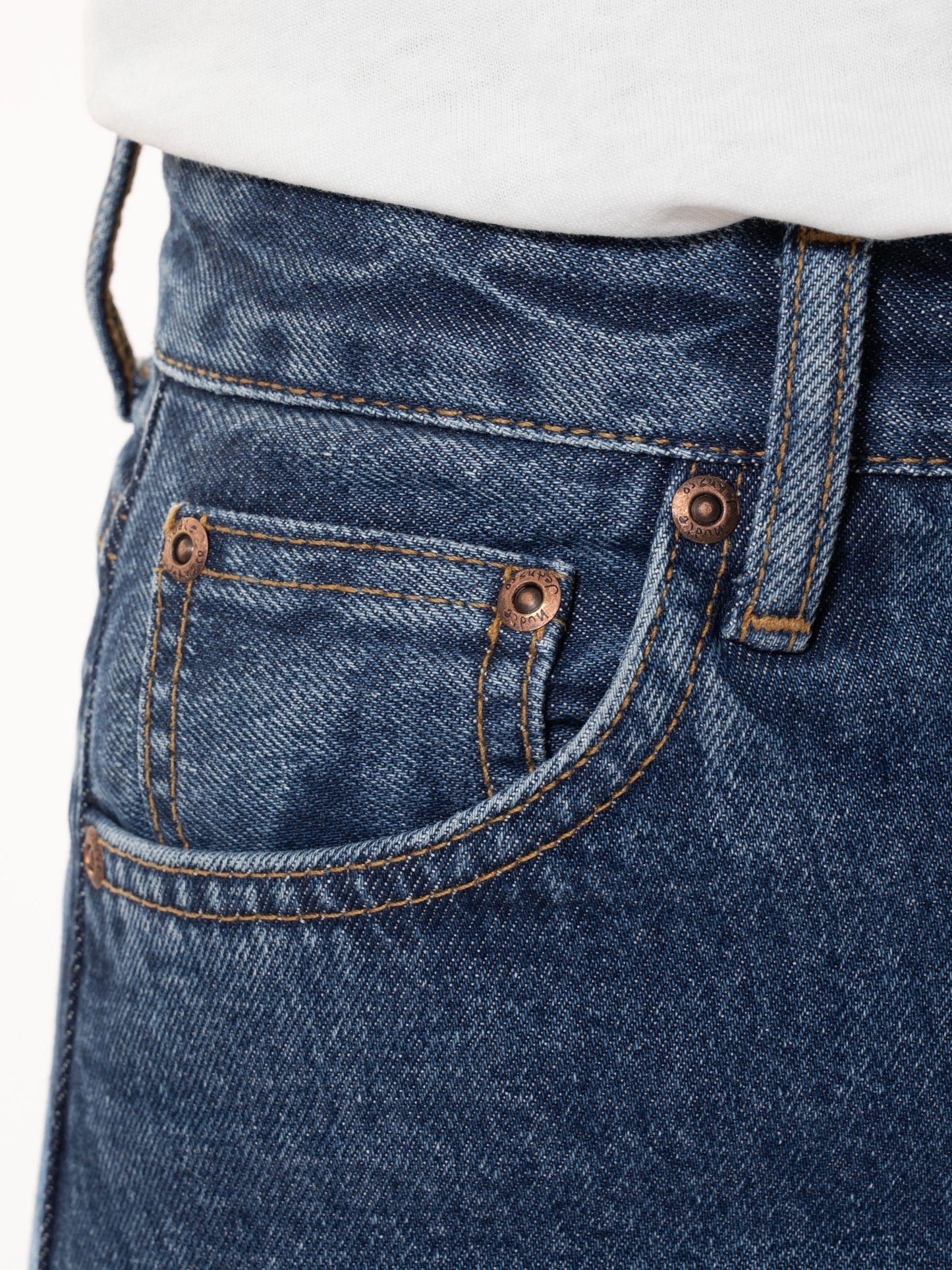 Jean mom en coton bio et recyclé | bleu foncé "breezy britt 90s stone"