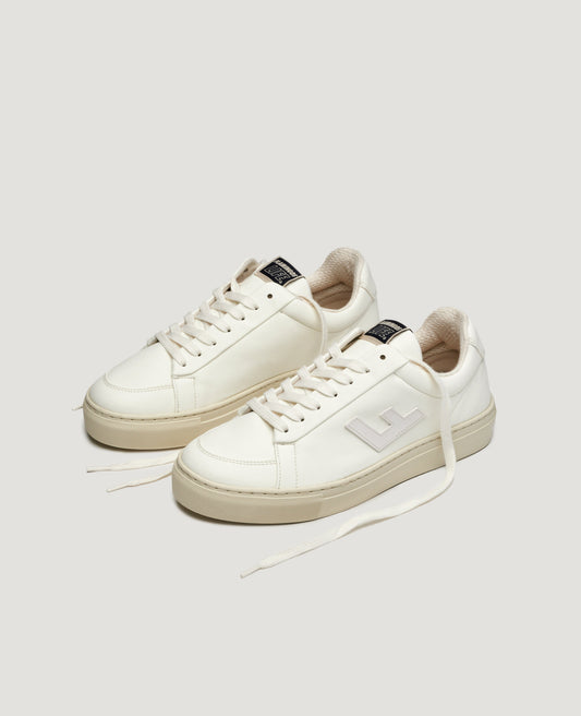 Baskets vegan en recyclé - classic 70s all white grey