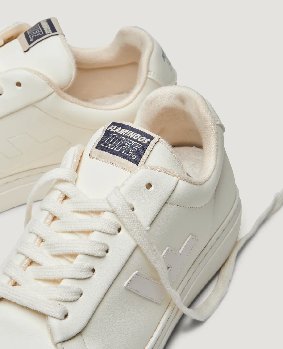 Baskets vegan en recyclé | blanc "classic 70s all pearl"