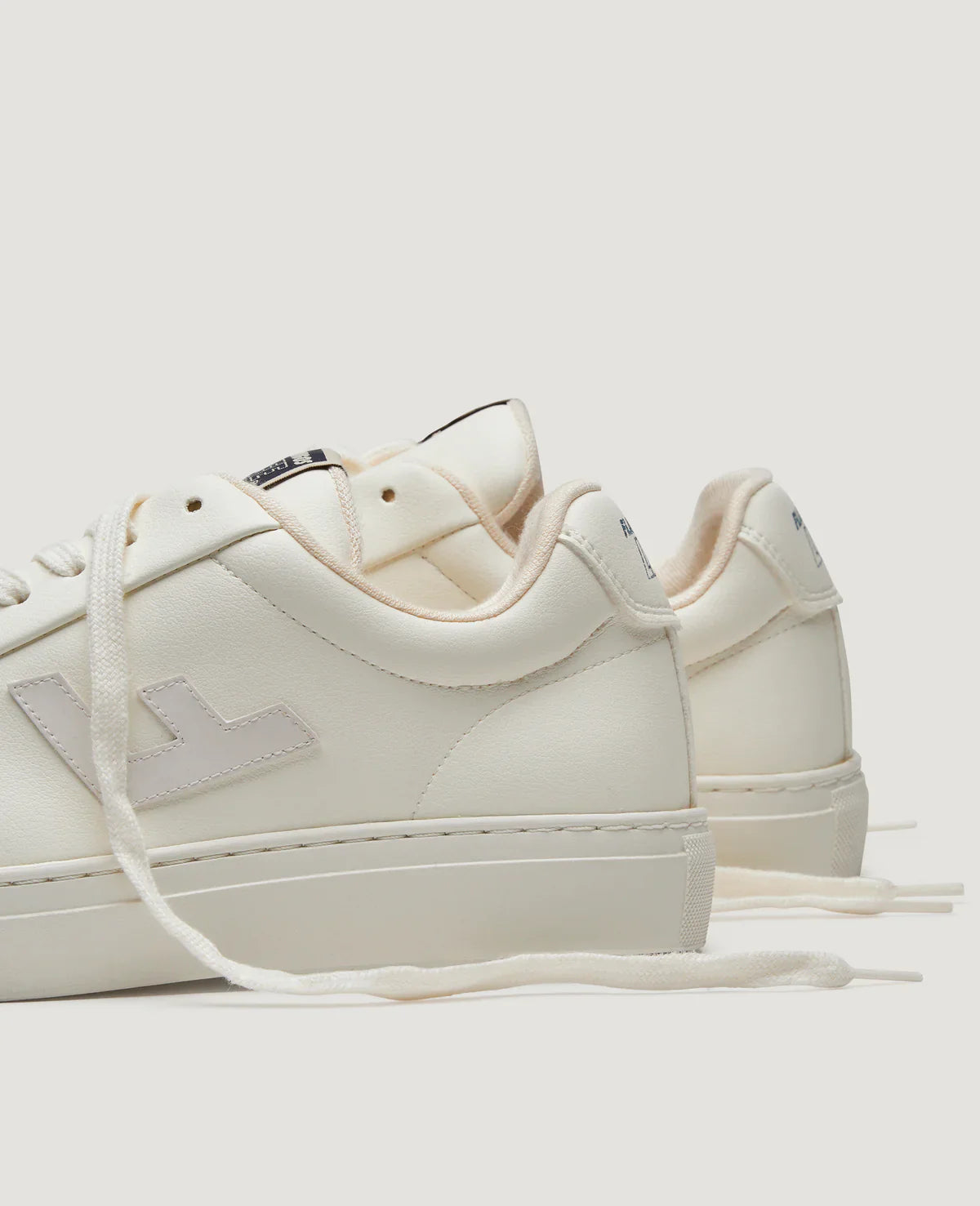 Baskets vegan en recyclé | blanc "classic 70s all pearl"