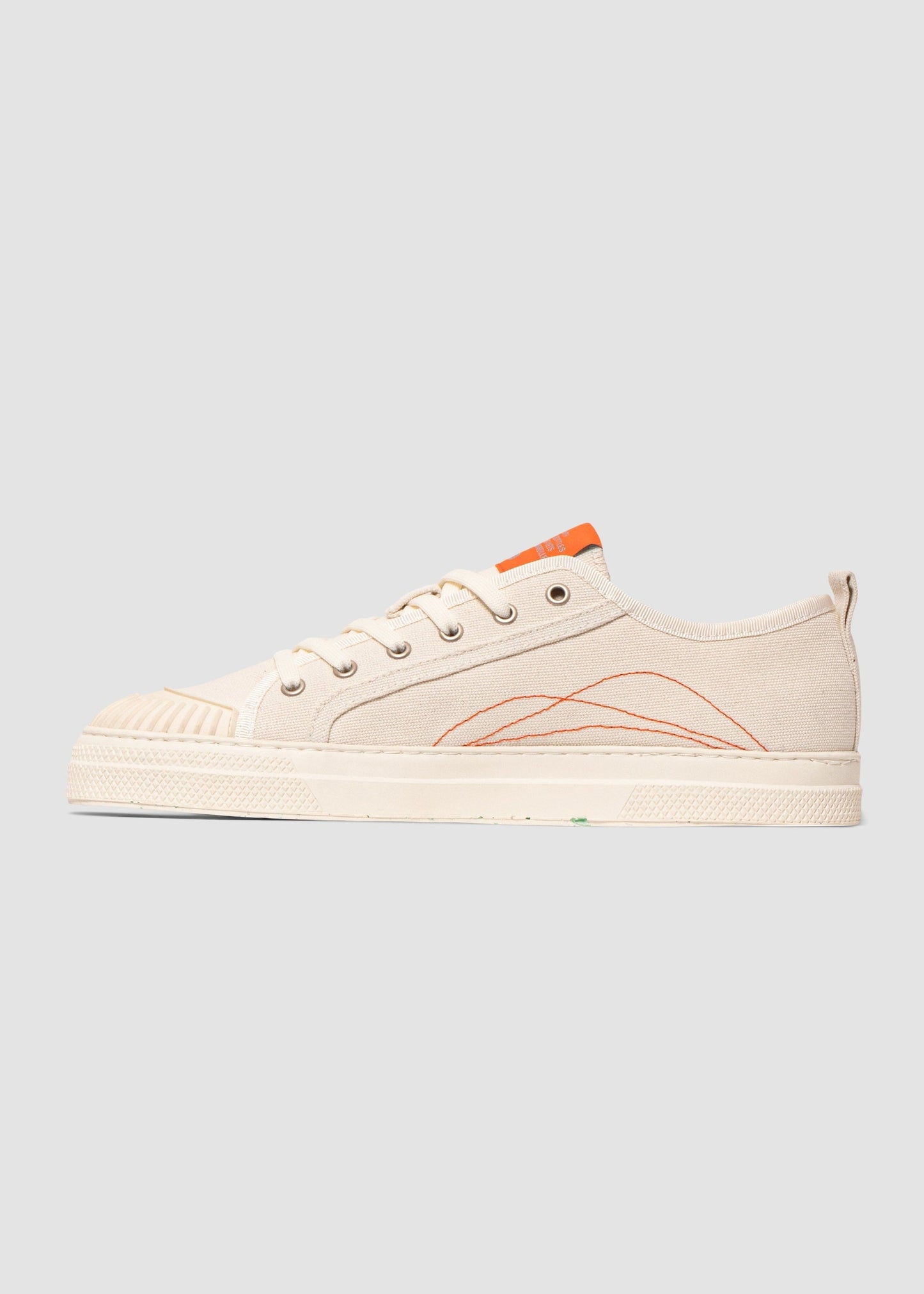 Baskets basses en polyester recyclé | beige et orange "celsius 70 arena beige"